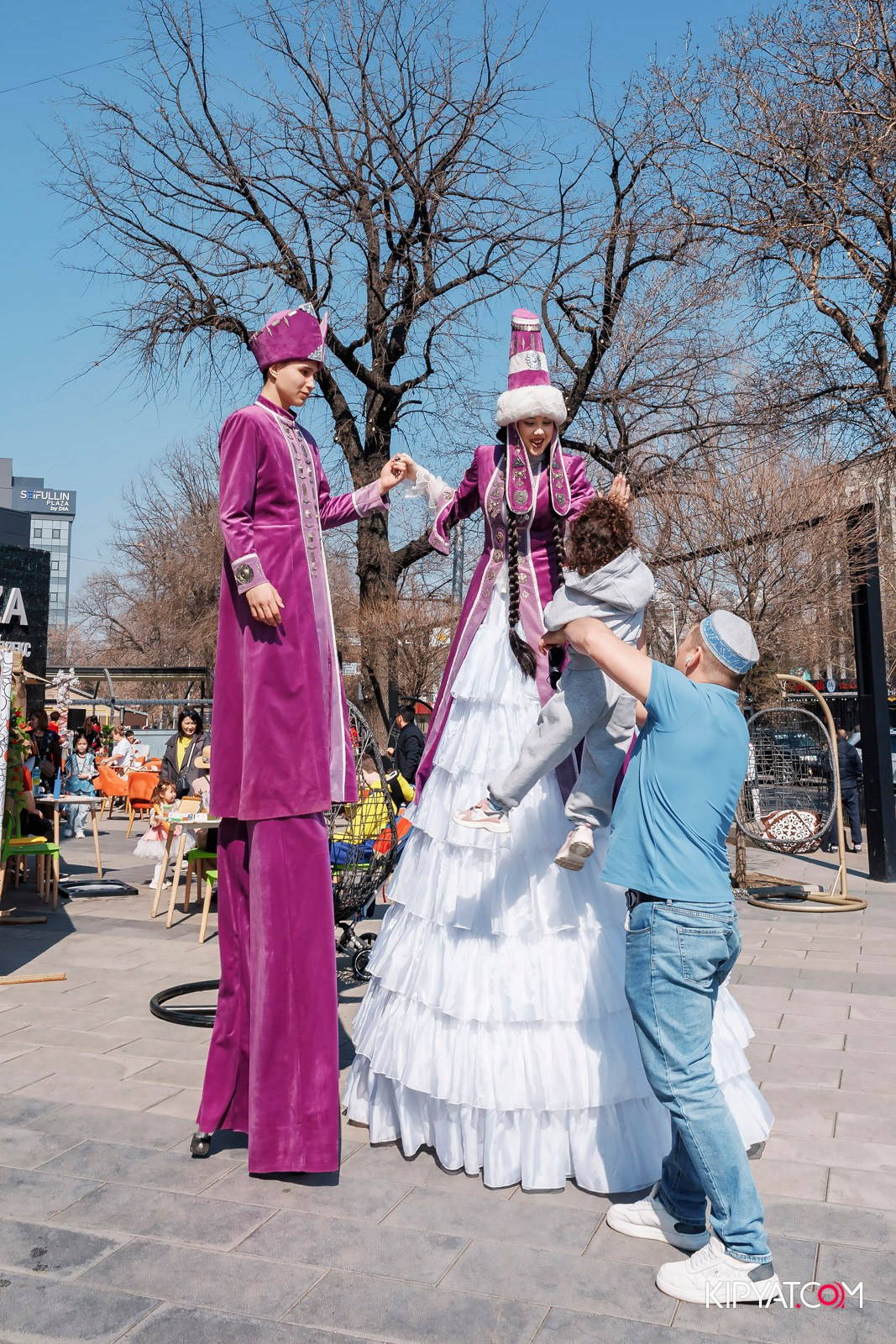 НАУРЫЗ В ESPERANZA — ФЕСТИВАЛЬ АЛЛЕЯ ВКУСОВ. КИПЯТКОМ АЛМАТЫ! Фотосъемка мероприятий в Алматы