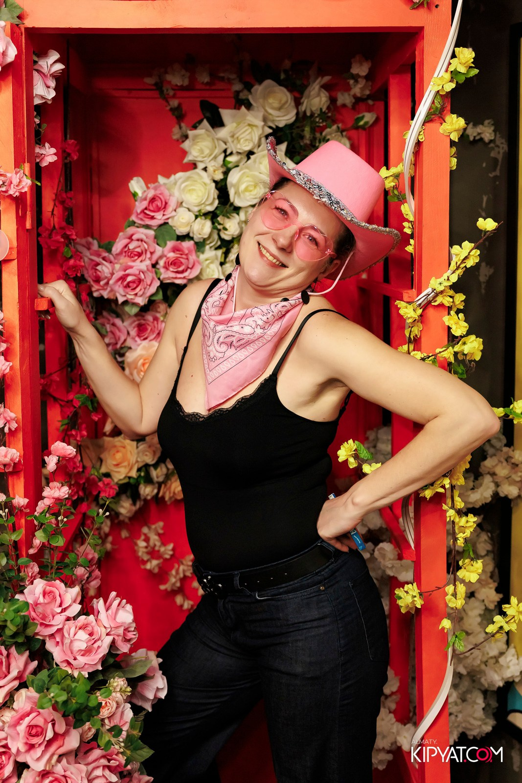 МУЗЫКАЛЬНОЕ ЛОТО В HIT RETRO. КИПЯТКОМ АЛМАТЫ! Фотосъемка мероприятий в Алматы