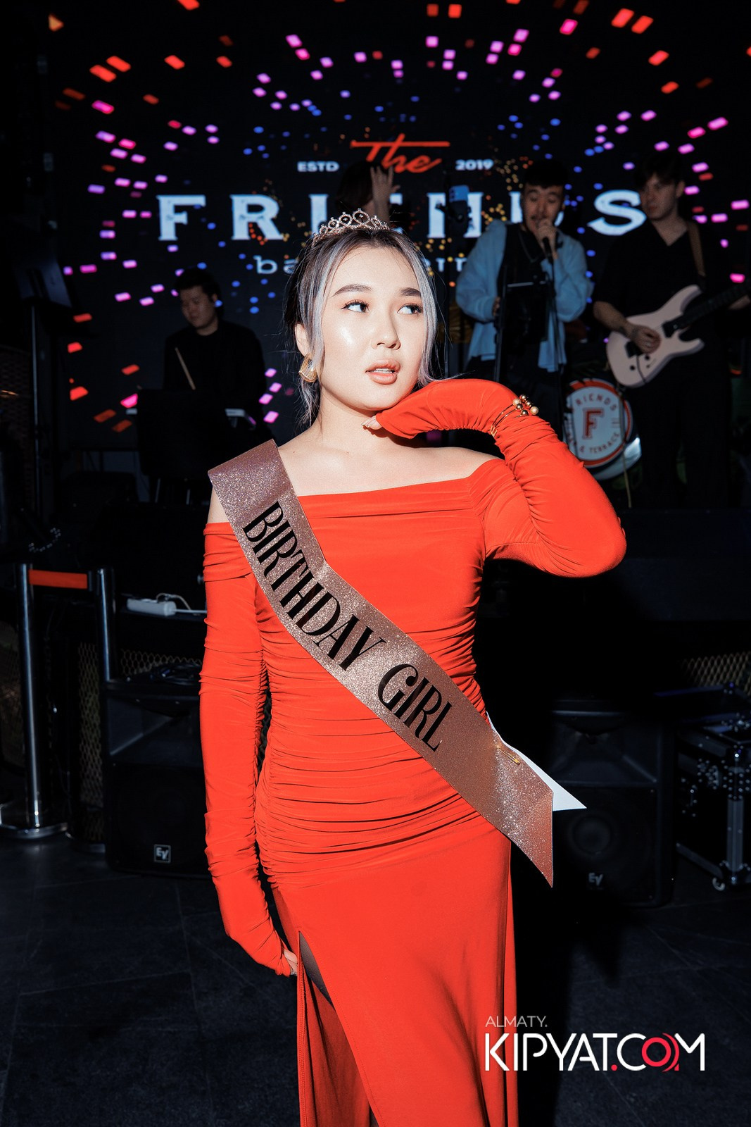 FRIENDS BAR & TERRACE. КИПЯТКОМ АЛМАТЫ! Фотосъемка мероприятий в Алматы