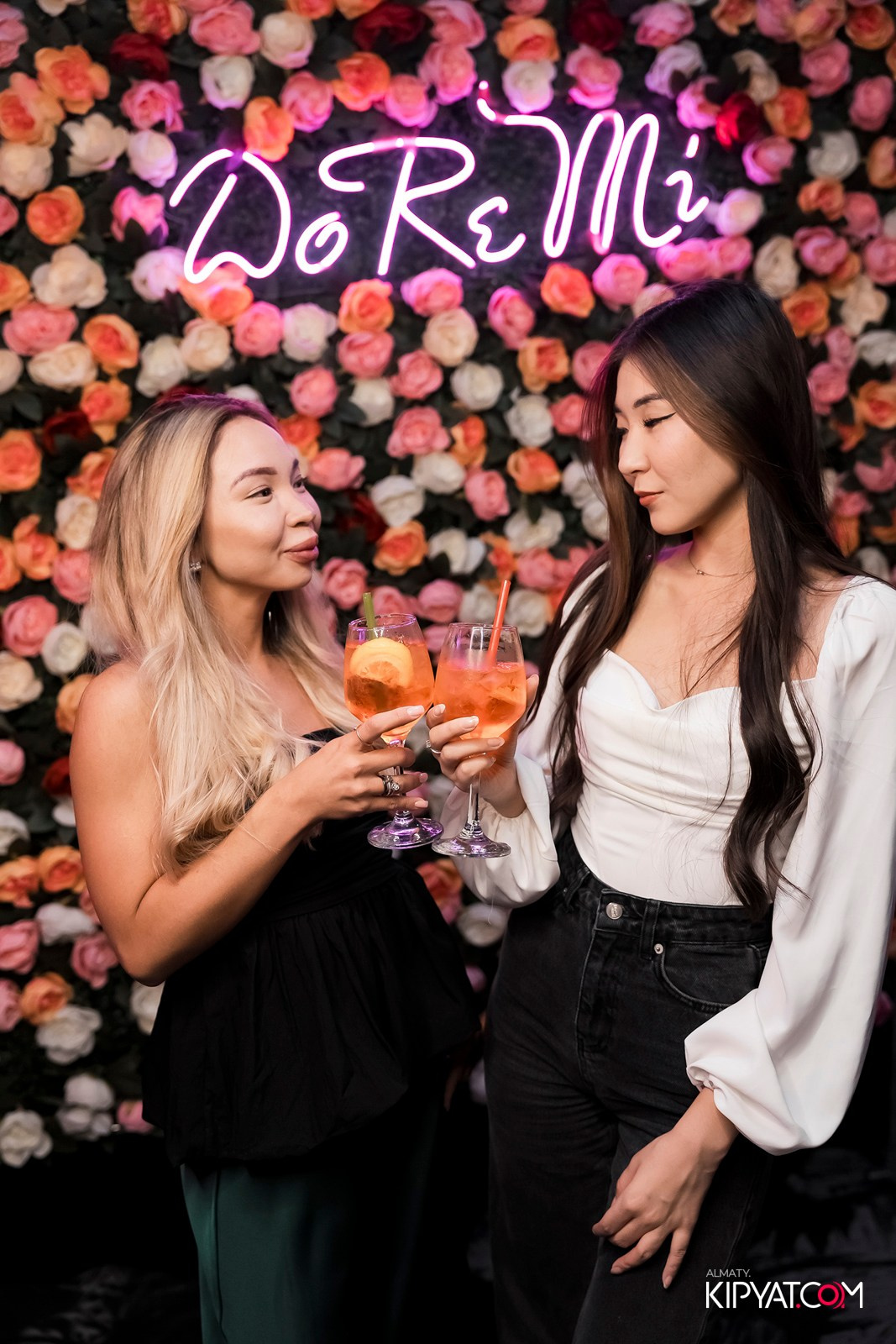 КАРАОКЕ DO RE MI. КИПЯТКОМ АЛМАТЫ!