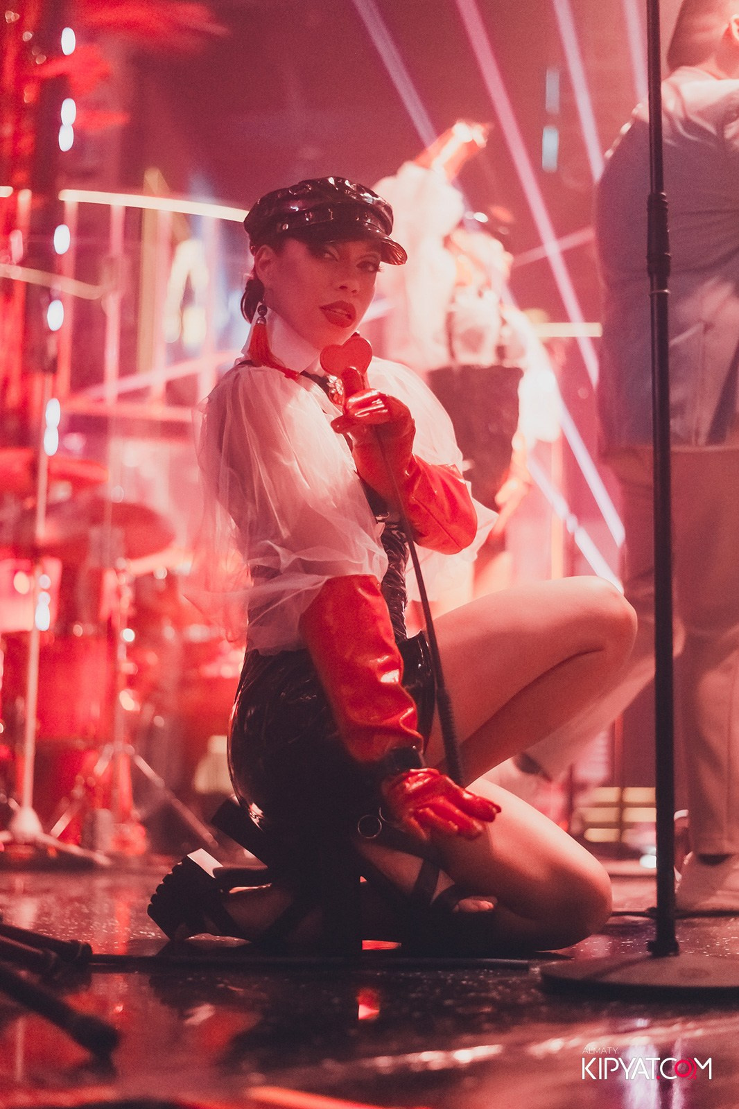 CLUB SHOW BY ИРИНА КАЙРАТОВНА В SANTA BARBARA CLUB. КИПЯТКОМ АЛМАТЫ!