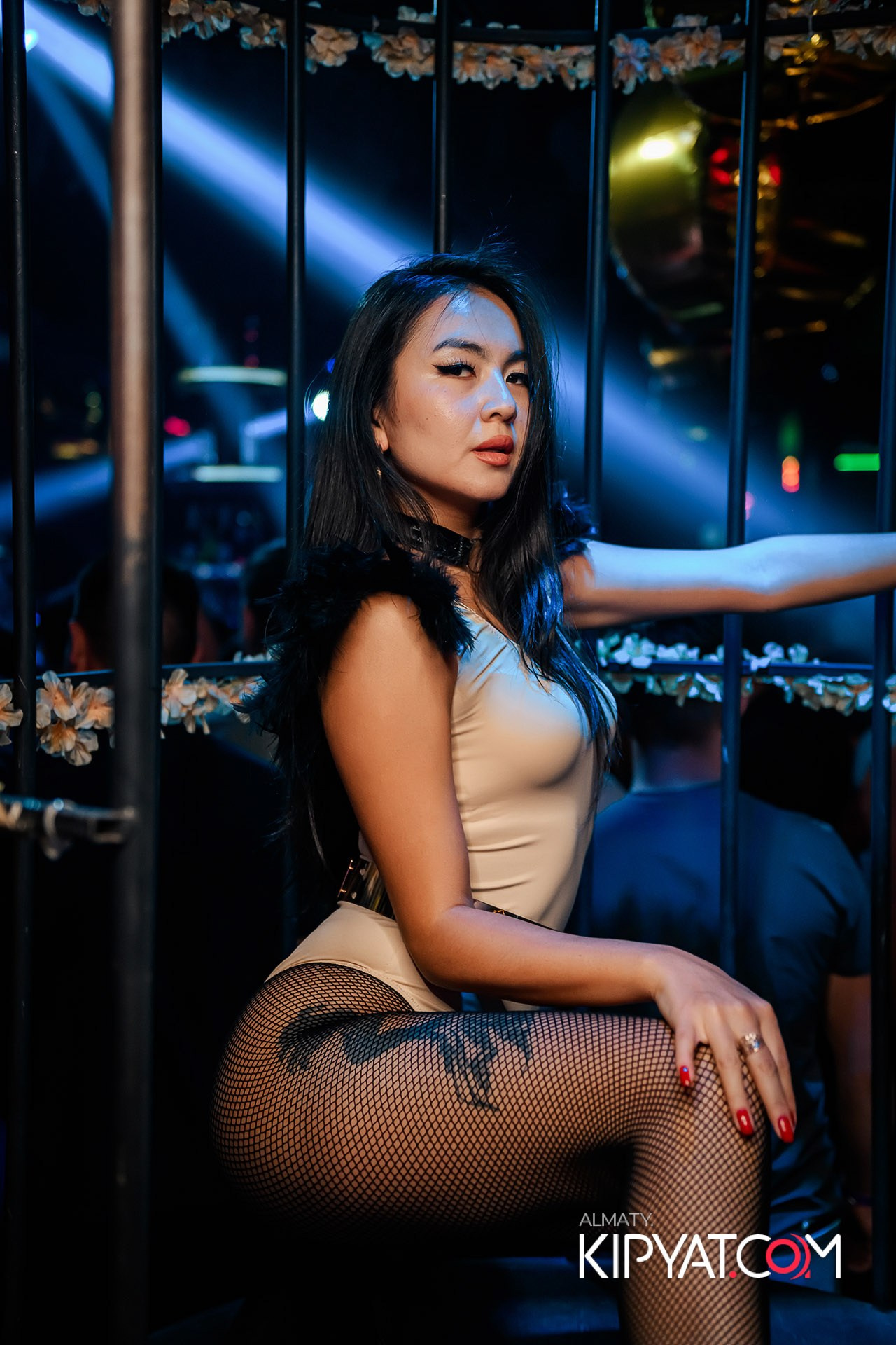 Uyat Еmes Bar. КИПЯТКОМ АЛМАТЫ!