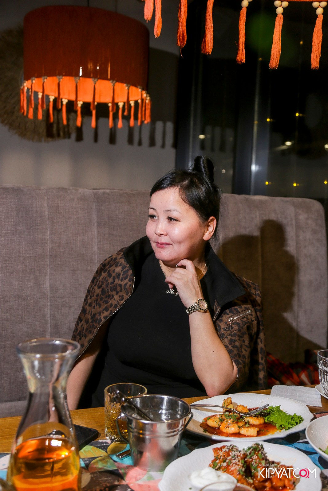 LIFE GRILL CAFE. КИПЯТКОМ АЛМАТЫ!