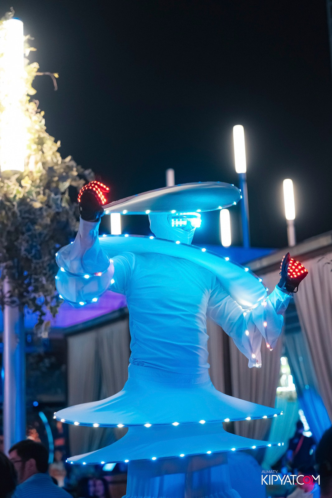 EVENT BAR. КИПЯТКОМ АЛМАТЫ!