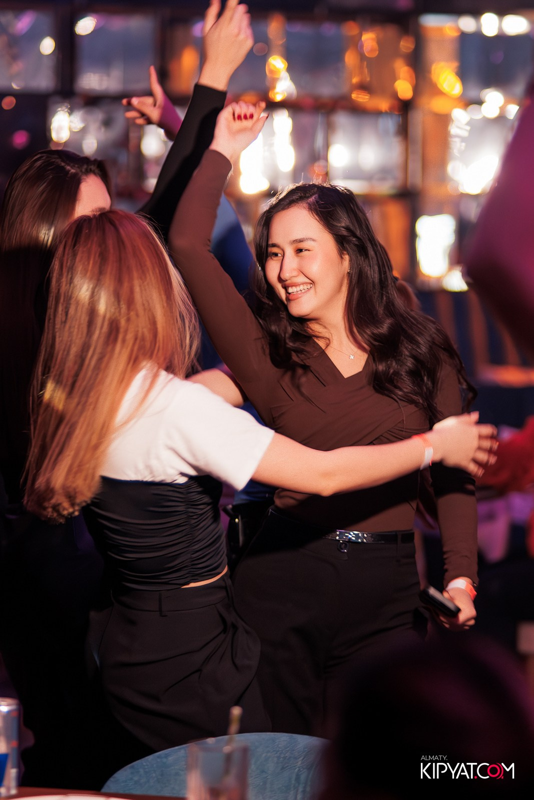 EVENT BAR. КИПЯТКОМ АЛМАТЫ!