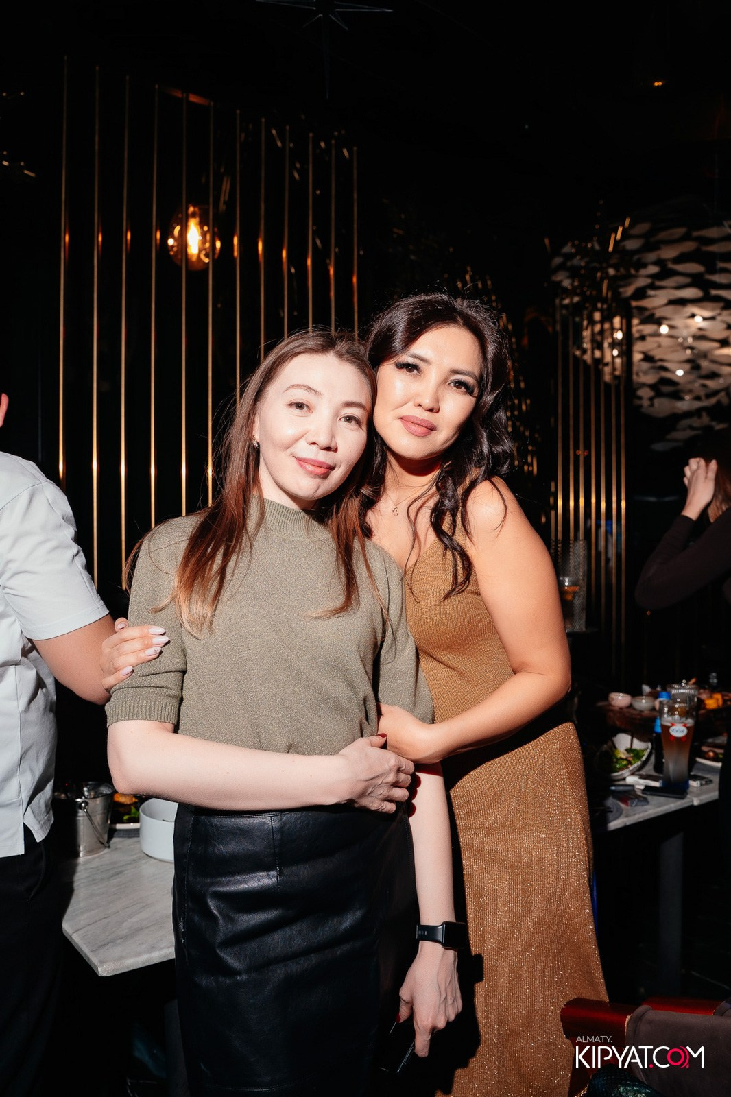 MOOD KARAOKE & TERRACE. КИПЯТКОМ АЛМАТЫ!