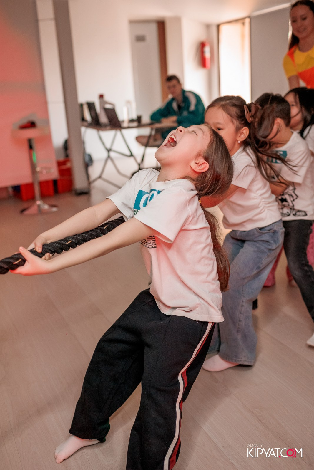 КВЕСТ-ШОУ ALAROVICH / ИГРА В КАЛЬМАРА. КИПЯТКОМ АЛМАТЫ!