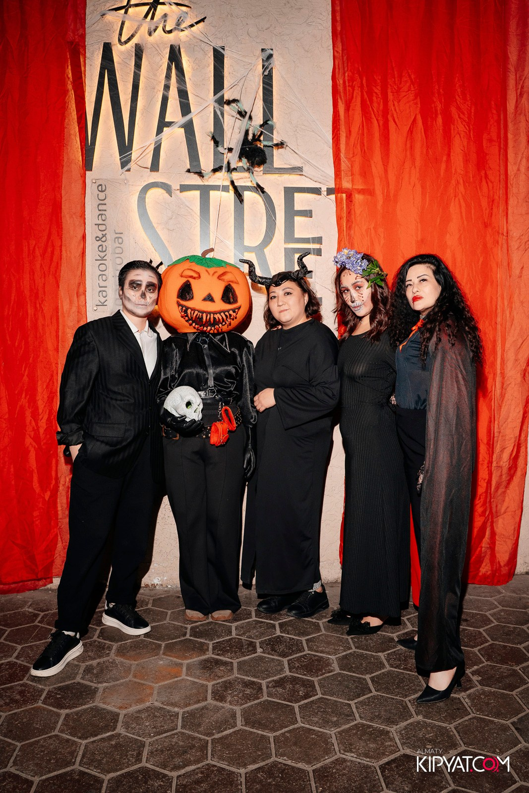 HALLOWEEN PARTY — THE WALL STREET. КИПЯТКОМ АЛМАТЫ!