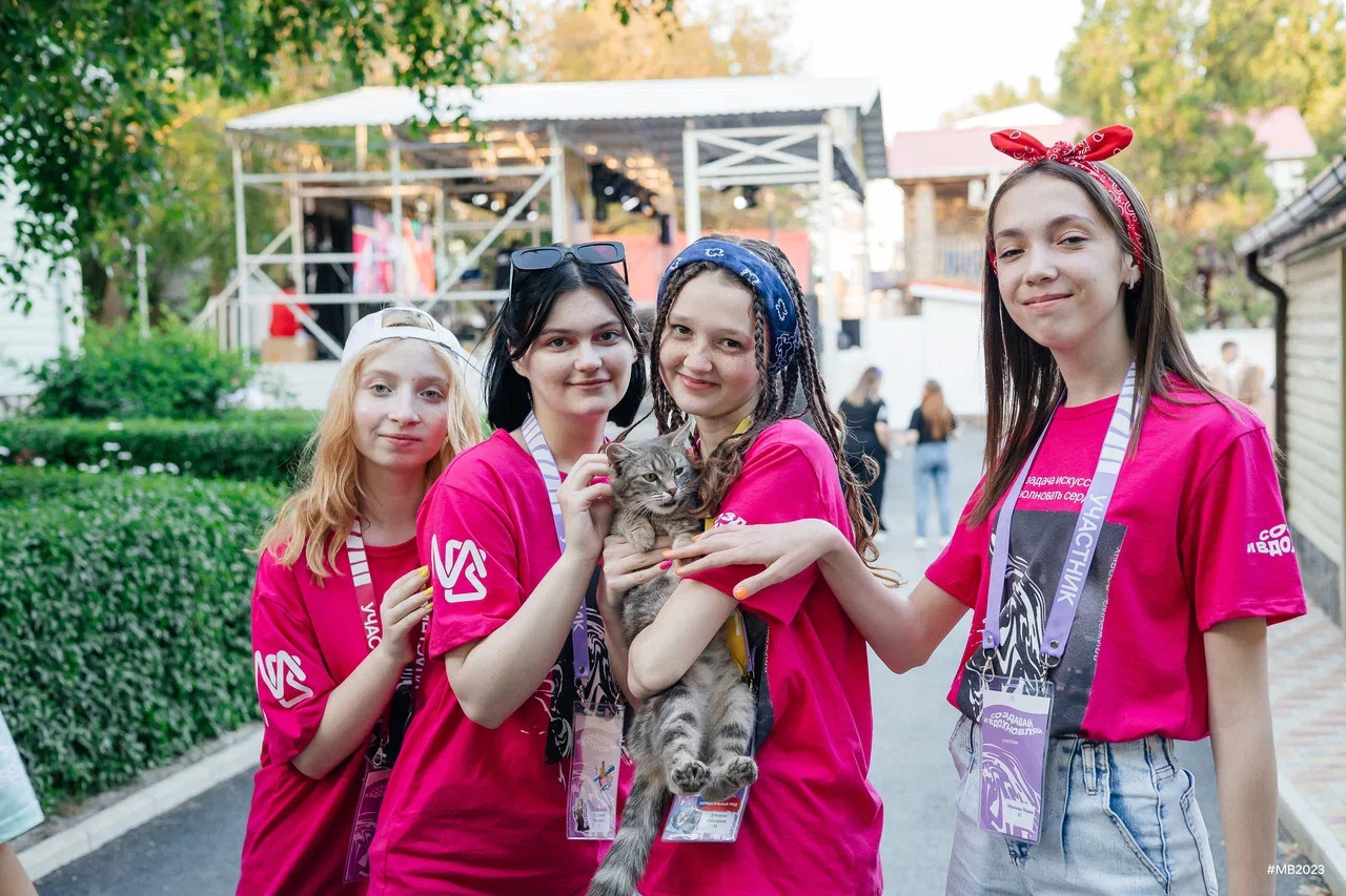 МОЛОДАЯ ВОЛНА.ДВИЖЕНИЕ ПЕРВЫХ'23. Дарья Нерсесян — фотограф в Ростове-на-Дону