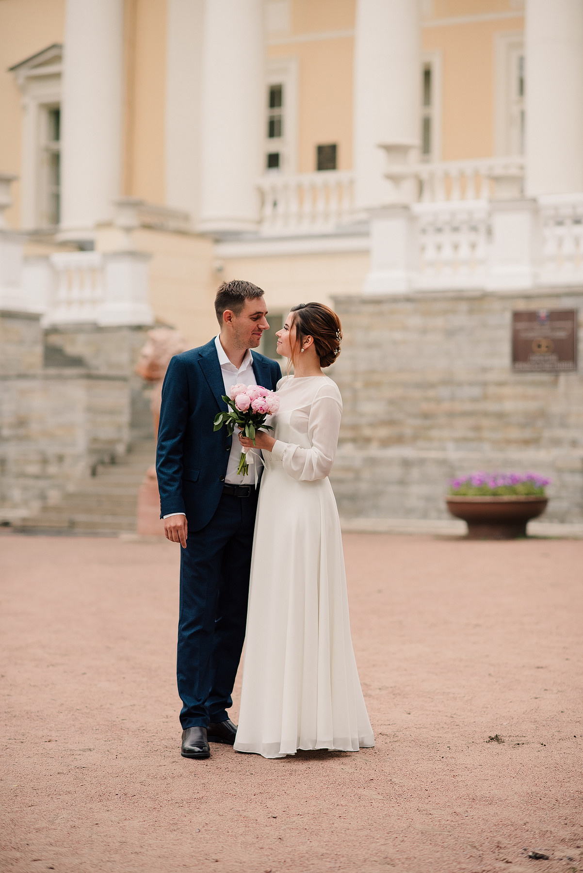 Свадебная фотосессия в Пушкине. Семейный и Свадебный фотограф. Санкт-Петербург. Пушкин