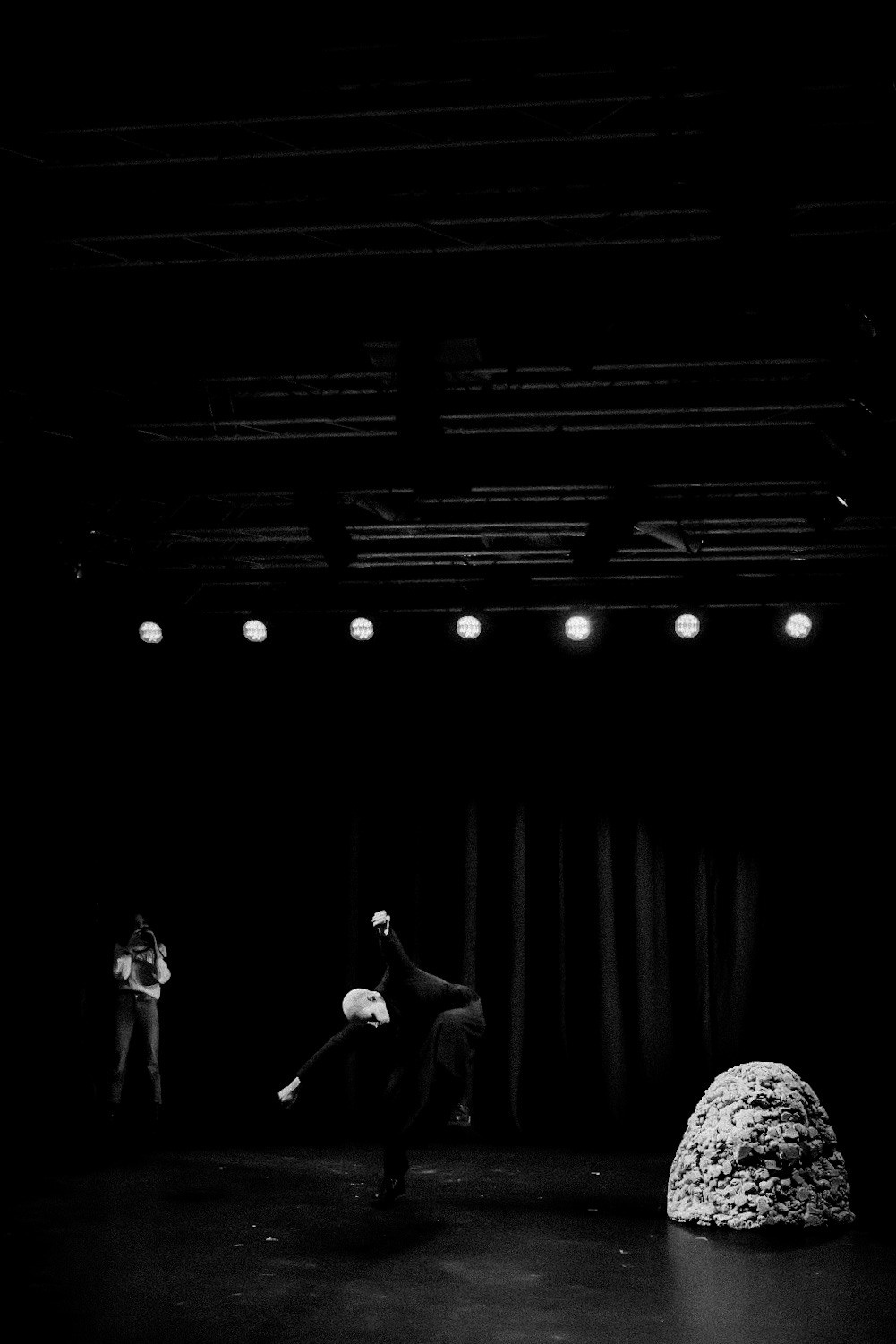 «The Debate between the Belly and the Death», March 14th 2022. Photographer in Israel Alice Milchin