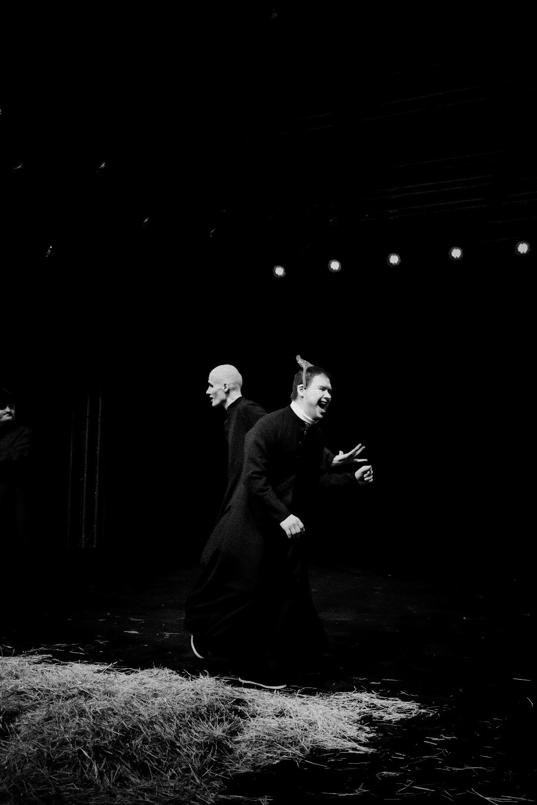 «The Debate between the Belly and the Death», March 14th 2022. Photographer in Israel Alice Milchin