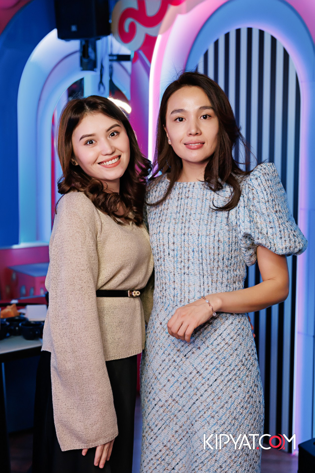 ЗАЯ, НА БИС. КИПЯТКОМ АЛМАТЫ!