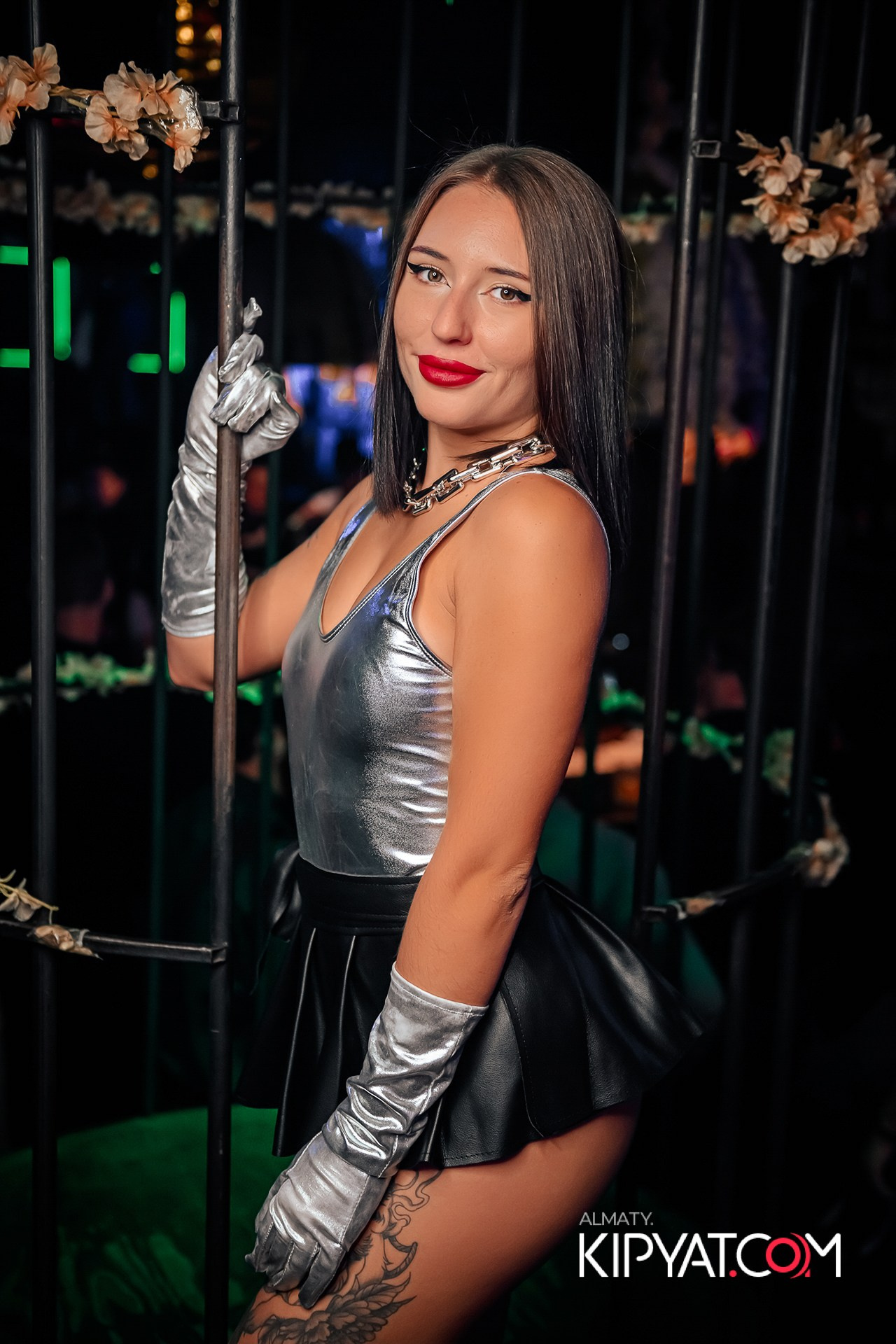 UYAT EMES BAR. КИПЯТКОМ АЛМАТЫ!