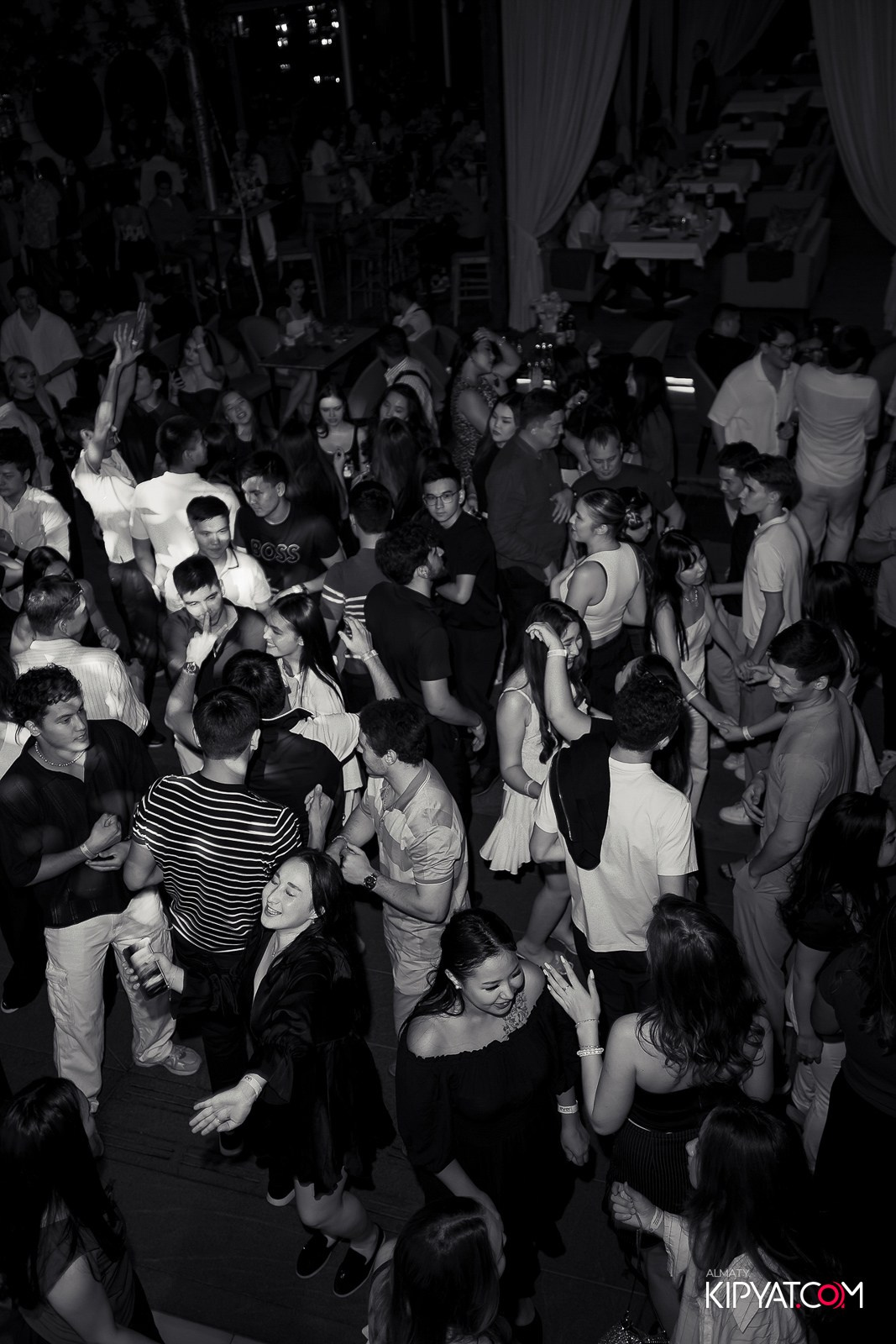 EVENT BAR. КИПЯТКОМ АЛМАТЫ!