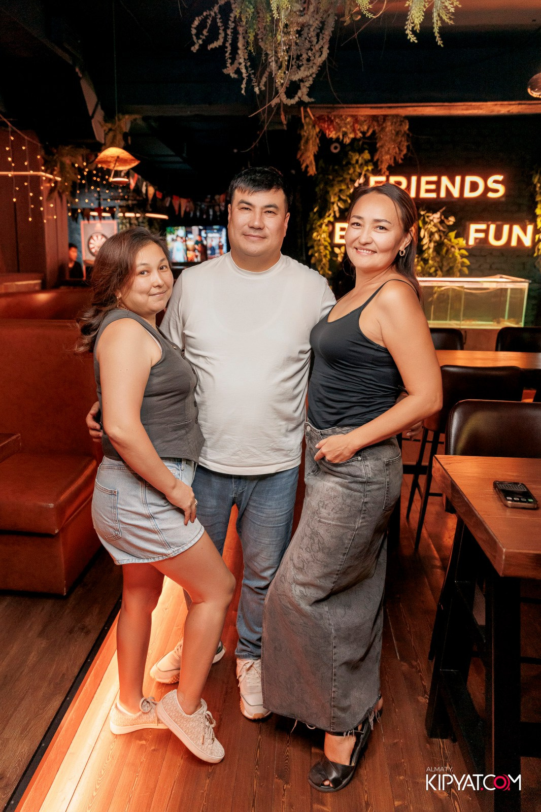 MUNCHEN PUB. КИПЯТКОМ АЛМАТЫ!