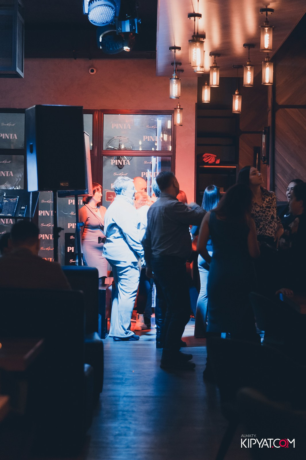 ПИНТА НА АЛТЫНСАРИНА. КИПЯТКОМ АЛМАТЫ! Фотосъемка мероприятий в Алматы