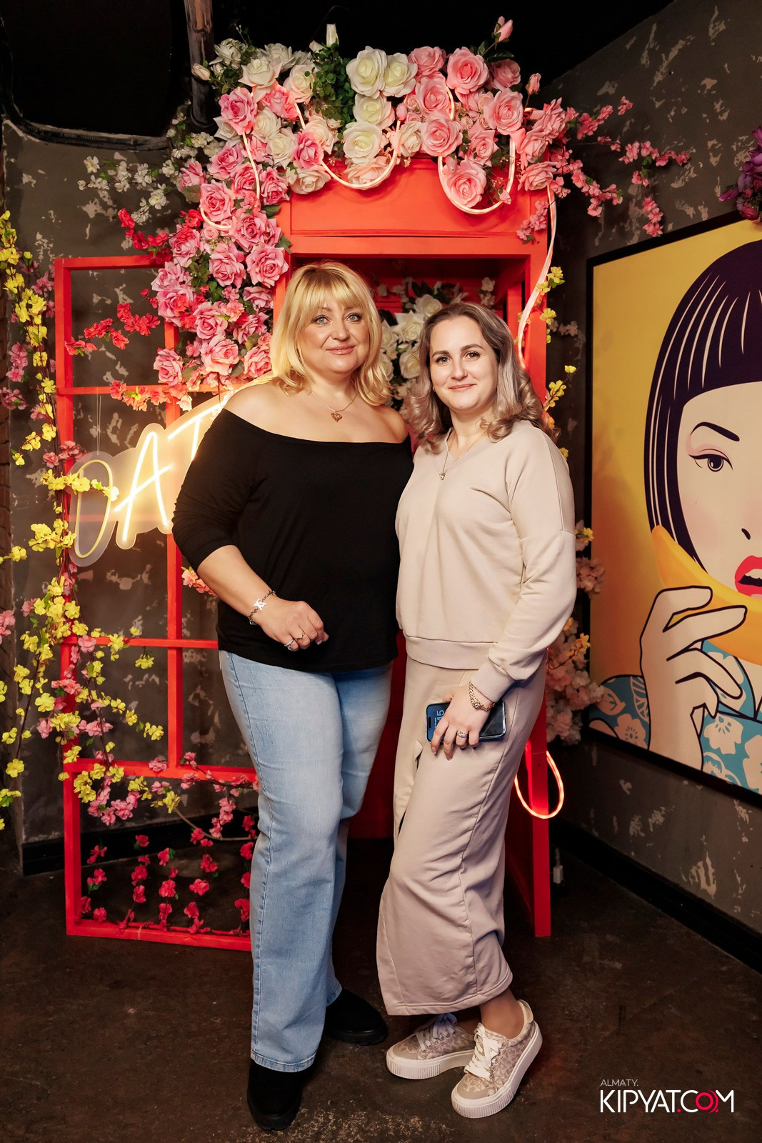 МУЗЫКАЛЬНОЕ ЛОТО В HIT RETRO. КИПЯТКОМ АЛМАТЫ! Фотосъемка мероприятий в Алматы