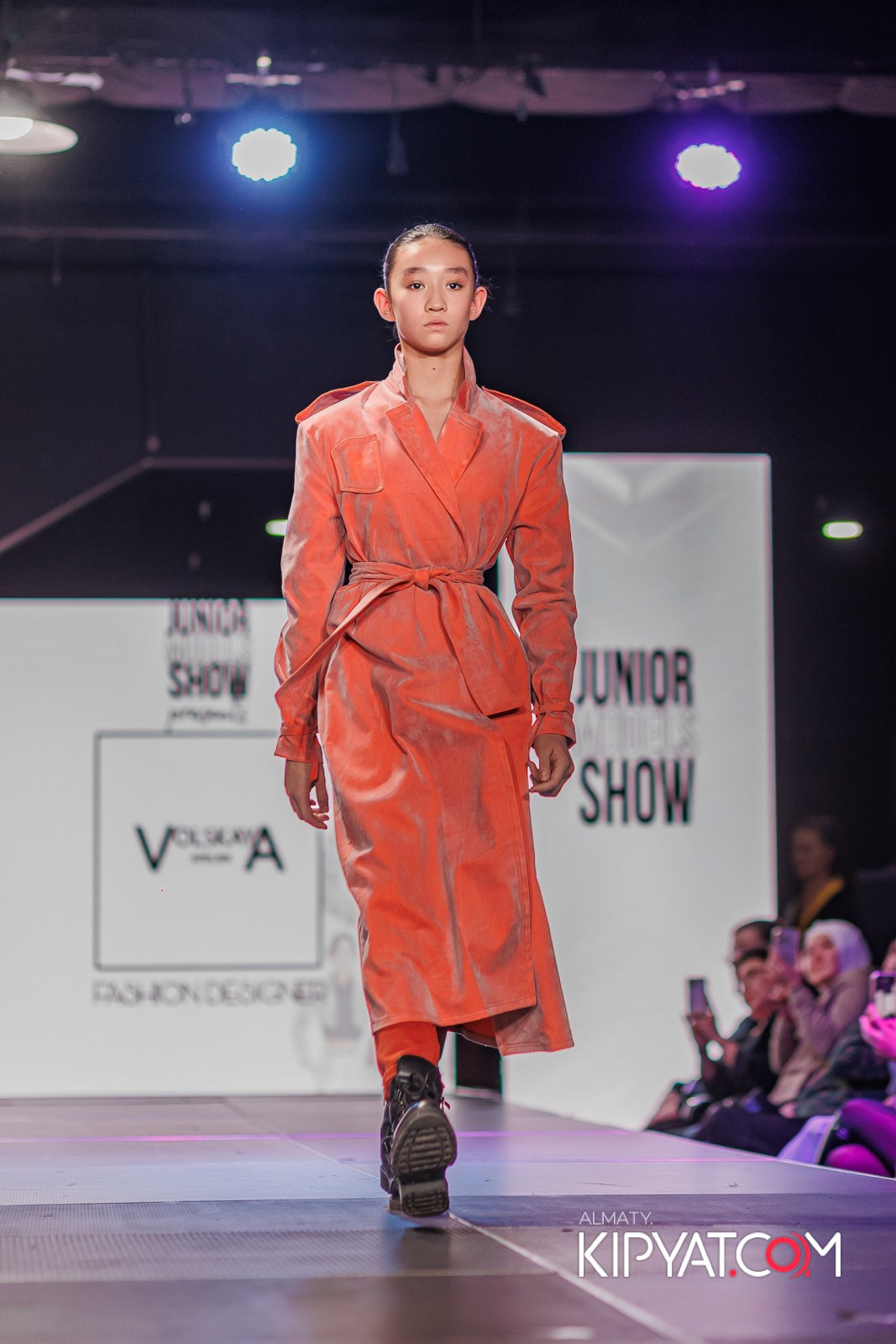 JUNIOR MODELS SHOW В РАМКАХ БЛАГОТВОРИТЕЛЬНОГО ПРОЕКТА МОДА ЗА СЧАСТЬЕ ДЕТЕЙ. КИПЯТКОМ АЛМАТЫ!