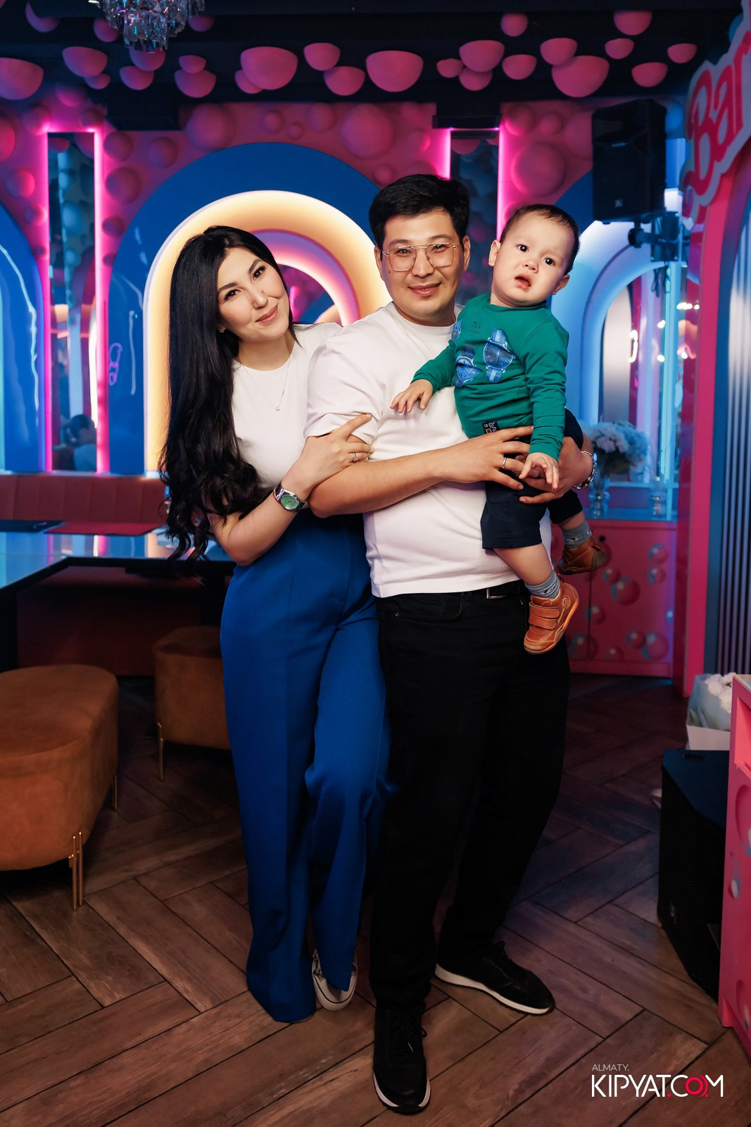 ЗАЯ, НА БИС. КИПЯТКОМ АЛМАТЫ! Фотосъемка мероприятий в Алматы