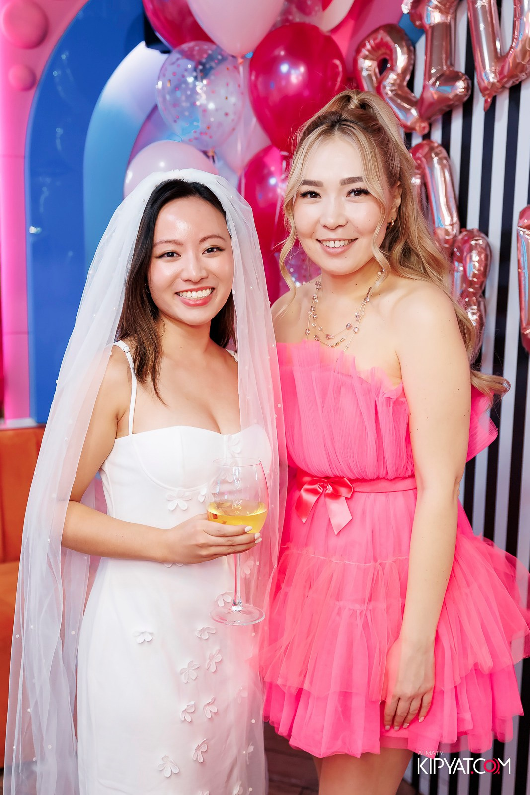 ЗАЯ, НА БИС. КИПЯТКОМ АЛМАТЫ!