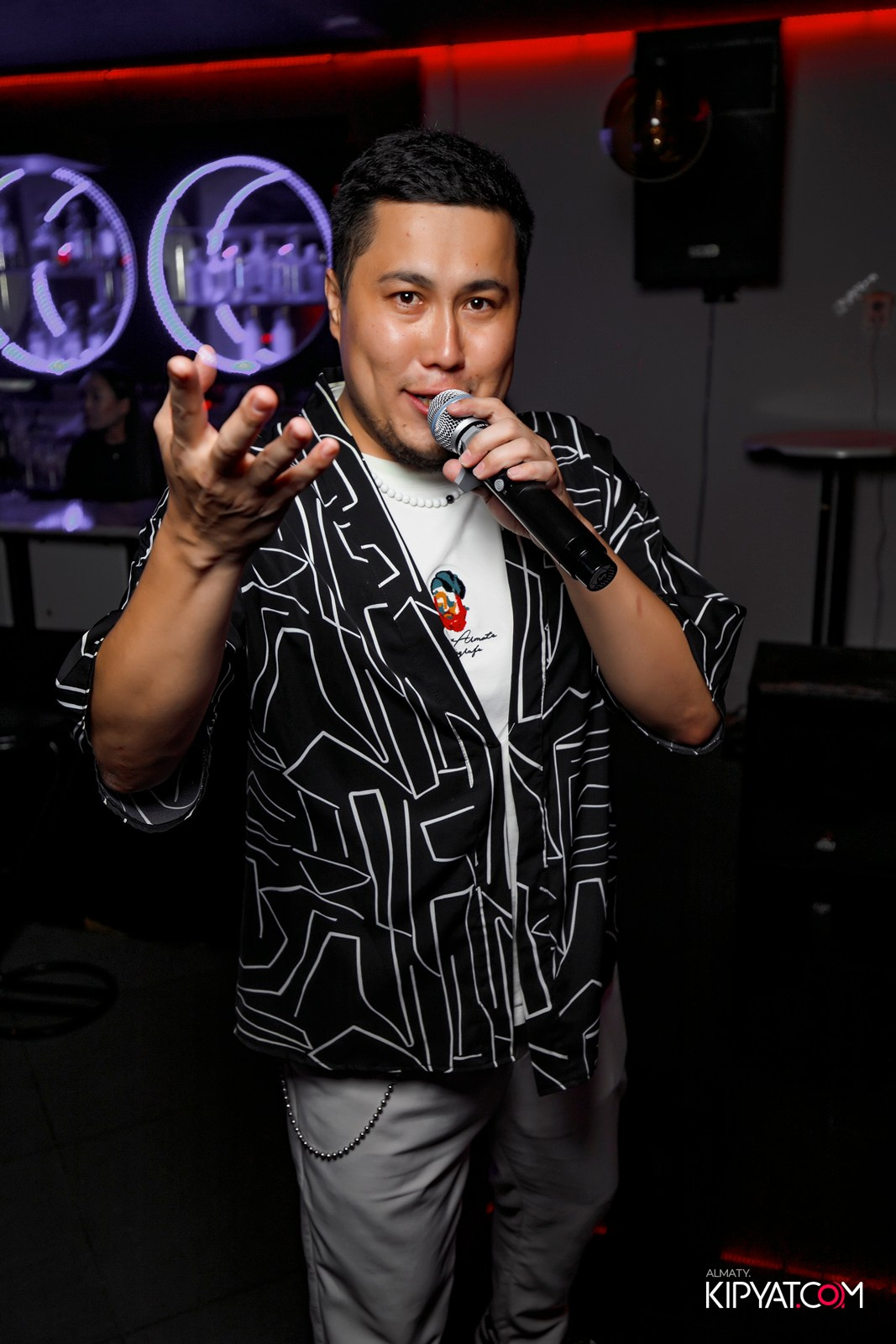 ОФИЦИАЛЬНОЕ ОТКРЫТИЕ SVOY BAR. КИПЯТКОМ АЛМАТЫ!