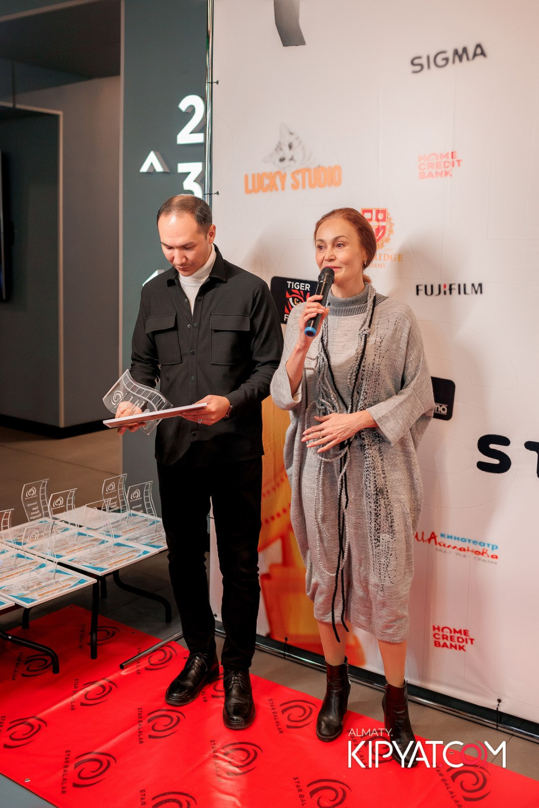 ПРЕЗЕНТАЦИЯ 8 ГРУППЫ КИНОПРОЕКТА «STARBALALAR». КИПЯТКОМ АЛМАТЫ!