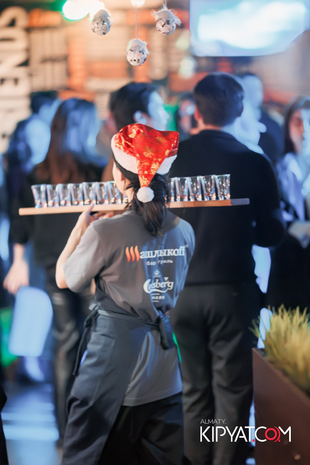 ШАШЛЫКОФФ. КИПЯТКОМ АЛМАТЫ!