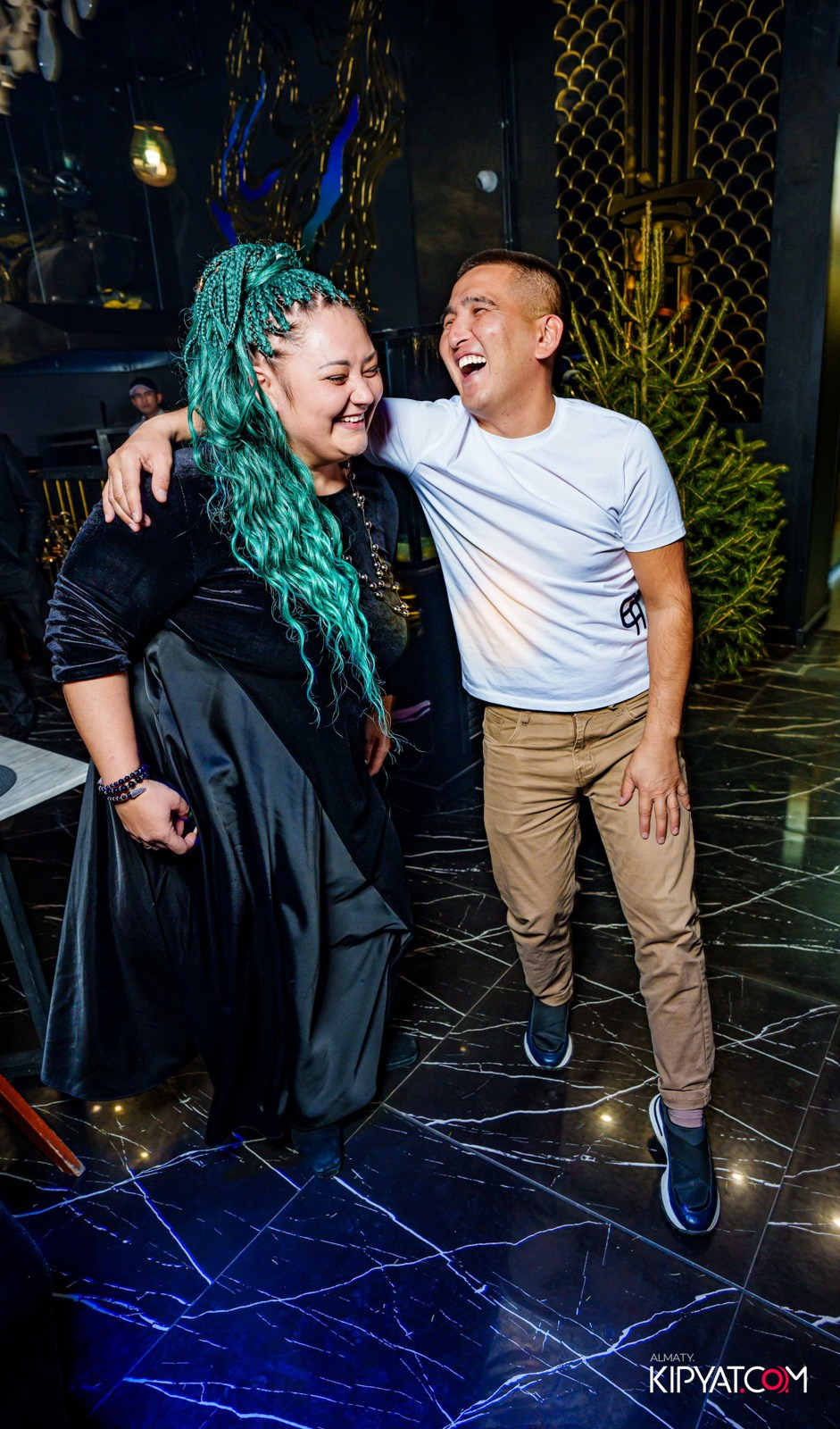 MOOD KARAOKE &TERRACE. КИПЯТКОМ АЛМАТЫ!