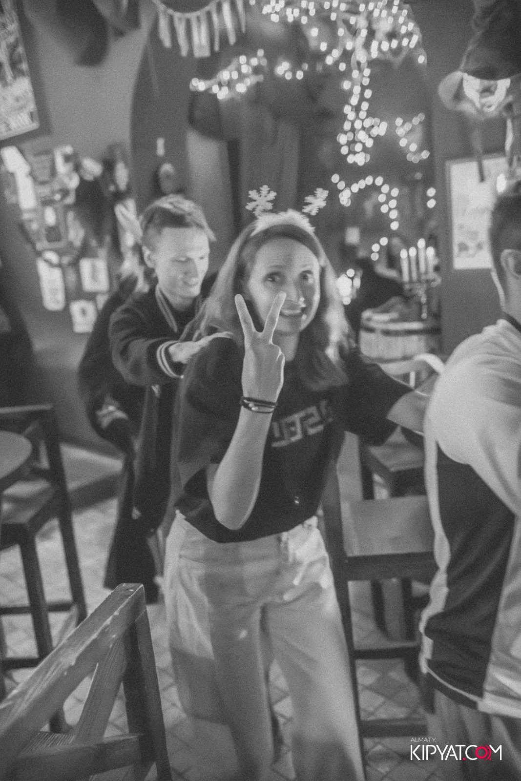 MERRY CREEPYSTMASS AND SPOOKY NEW YEAR — QUEEN OF THE DARKNESS BAR. КИПЯТКОМ АЛМАТЫ!