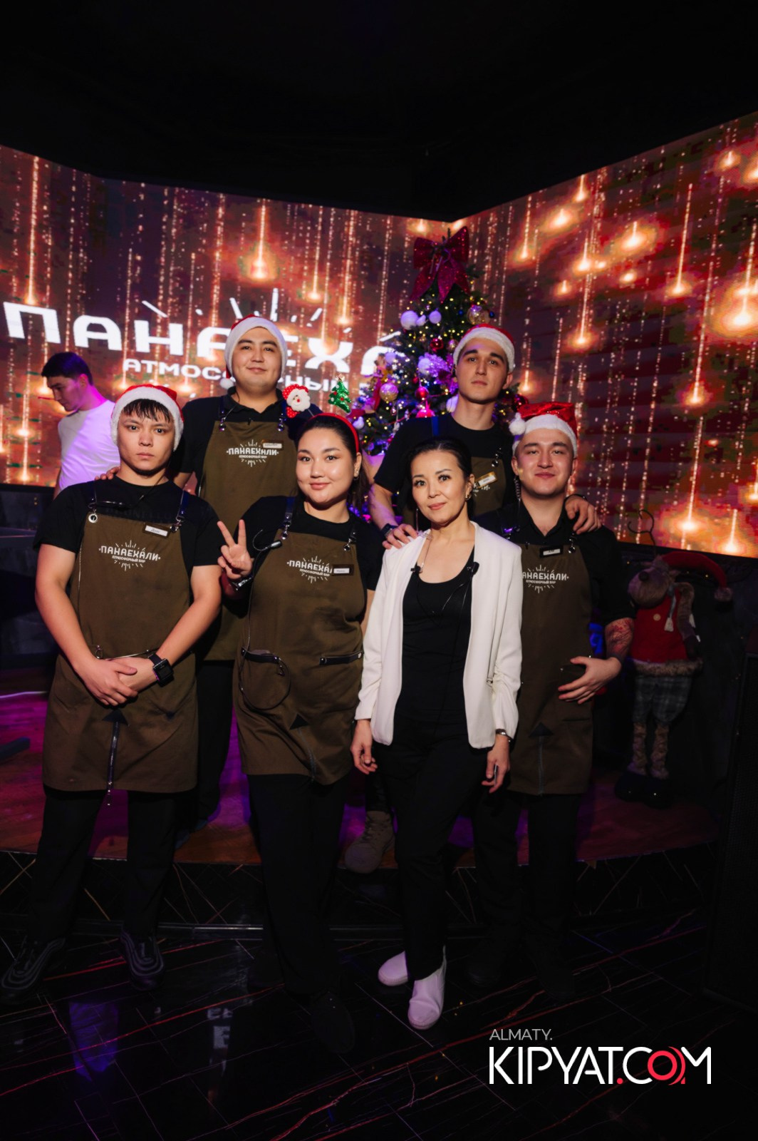 ПАНАЕХАЛИ БАР НА ТОЛЕ БИ. КИПЯТКОМ АЛМАТЫ!