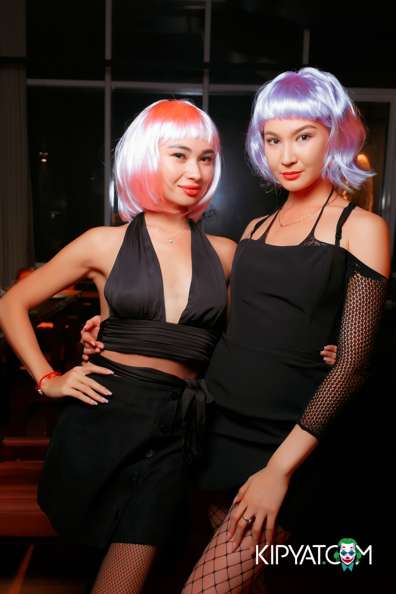 TO HE MOON LOUNGE & HOOKAN. КИПЯТКОМ АЛМАТЫ!