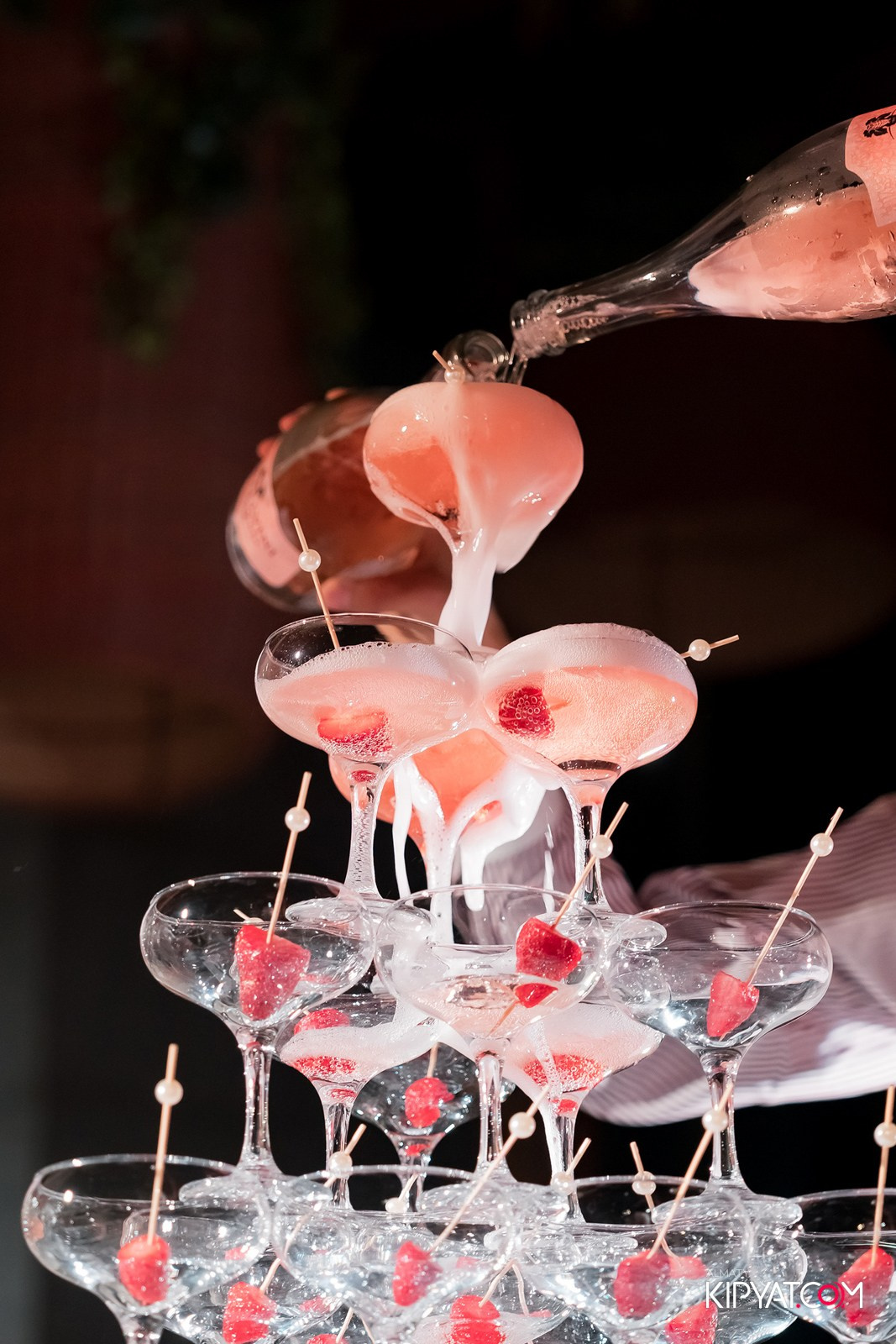 MONTELVINI PROSECCO PARTY. КИПЯТКОМ АЛМАТЫ!