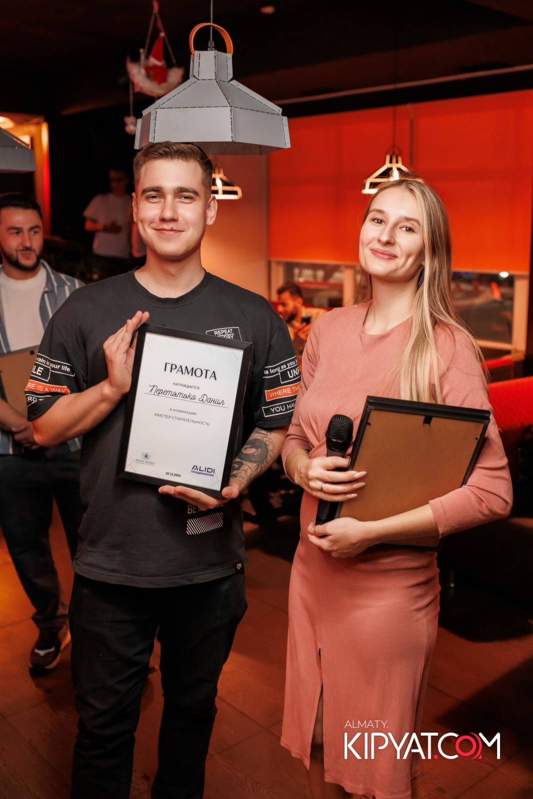 ШАШЛЫКОФФ. КИПЯТКОМ АЛМАТЫ!