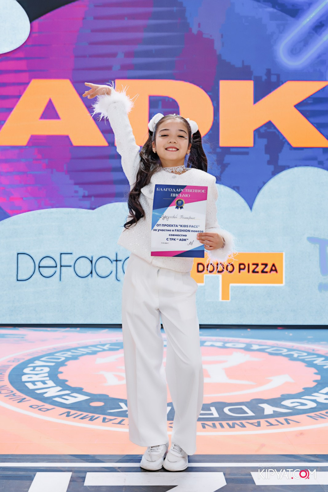 ДЕТСКИЙ МОДНЫЙ ПОКАЗ ОТ МОДЕЛЬНОГО АГЕНТСТВА «KIDSFACE». КИПЯТКОМ АЛМАТЫ!