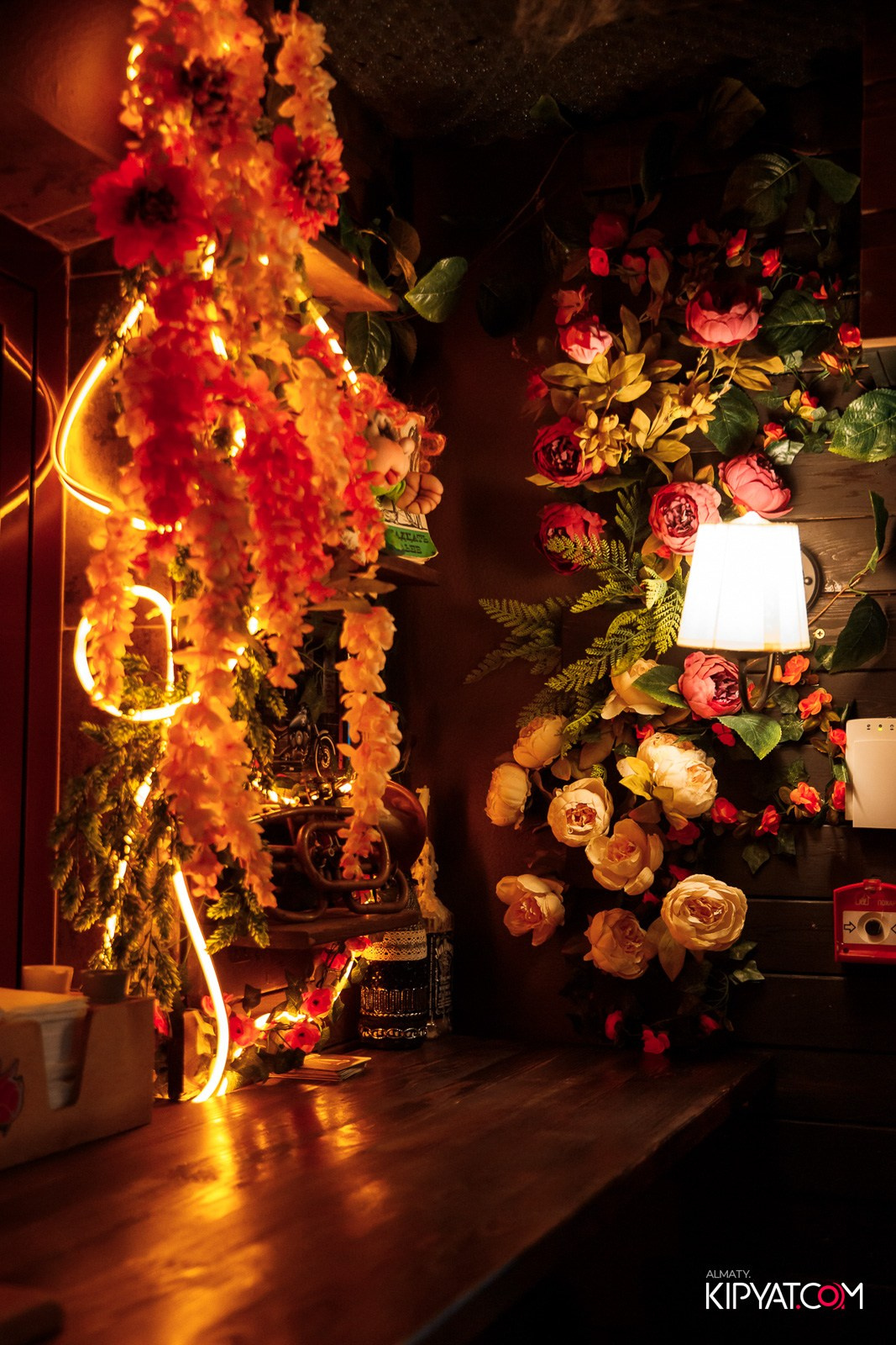 VICTORY PUB. КИПЯТКОМ АЛМАТЫ!