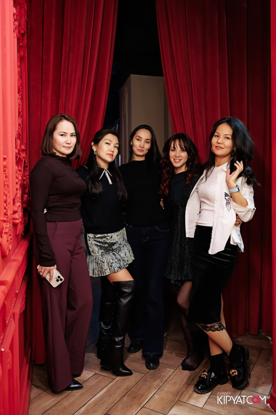 ЗАЯ, НА БИС. КИПЯТКОМ АЛМАТЫ!