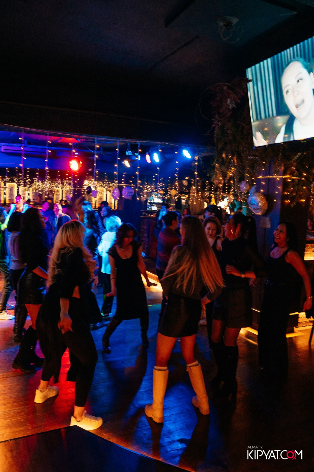 ДЕНЬ РОЖДЕНИЯ — MUNCHEN PUB NA PANFILOVA. КИПЯТКОМ АЛМАТЫ!