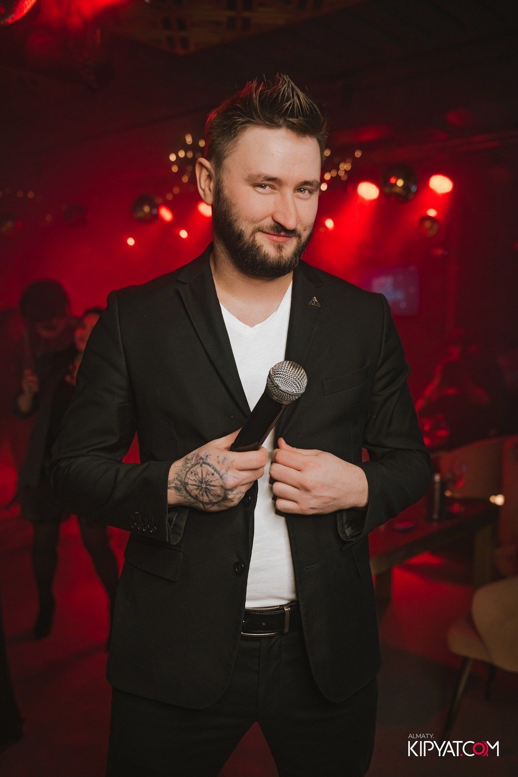 LAUREATE GRANDE CAFE. КИПЯТКОМ АЛМАТЫ!