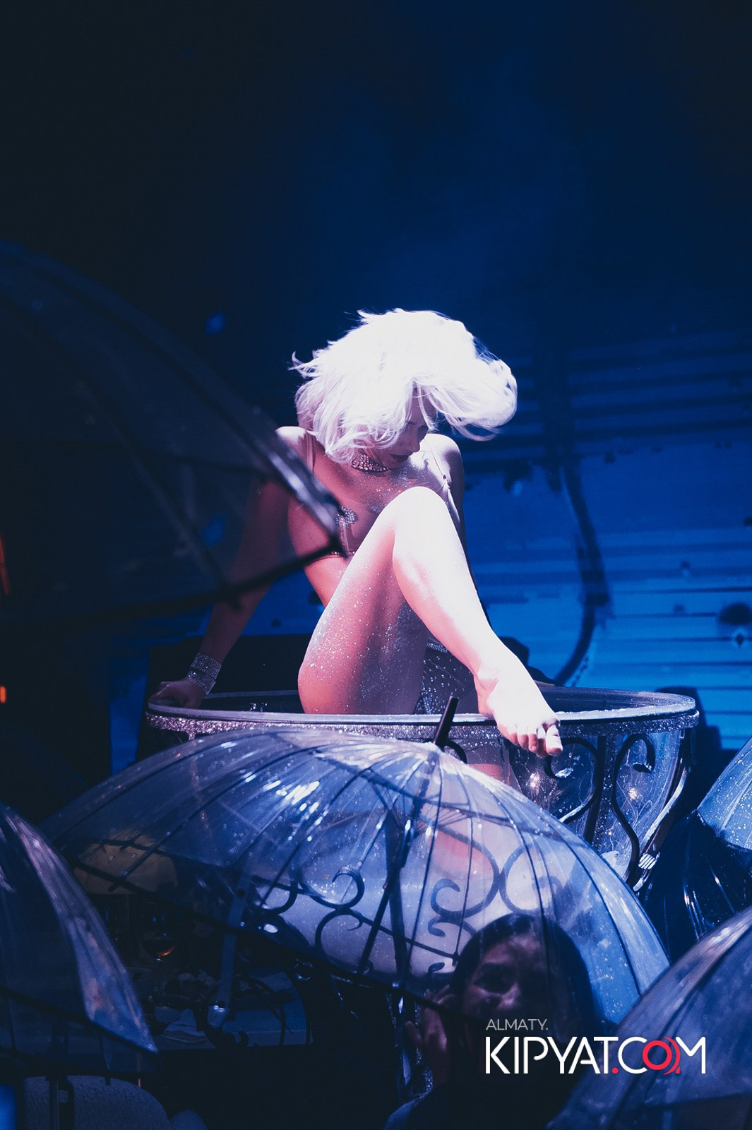 QUEEN. КИПЯТКОМ АЛМАТЫ!