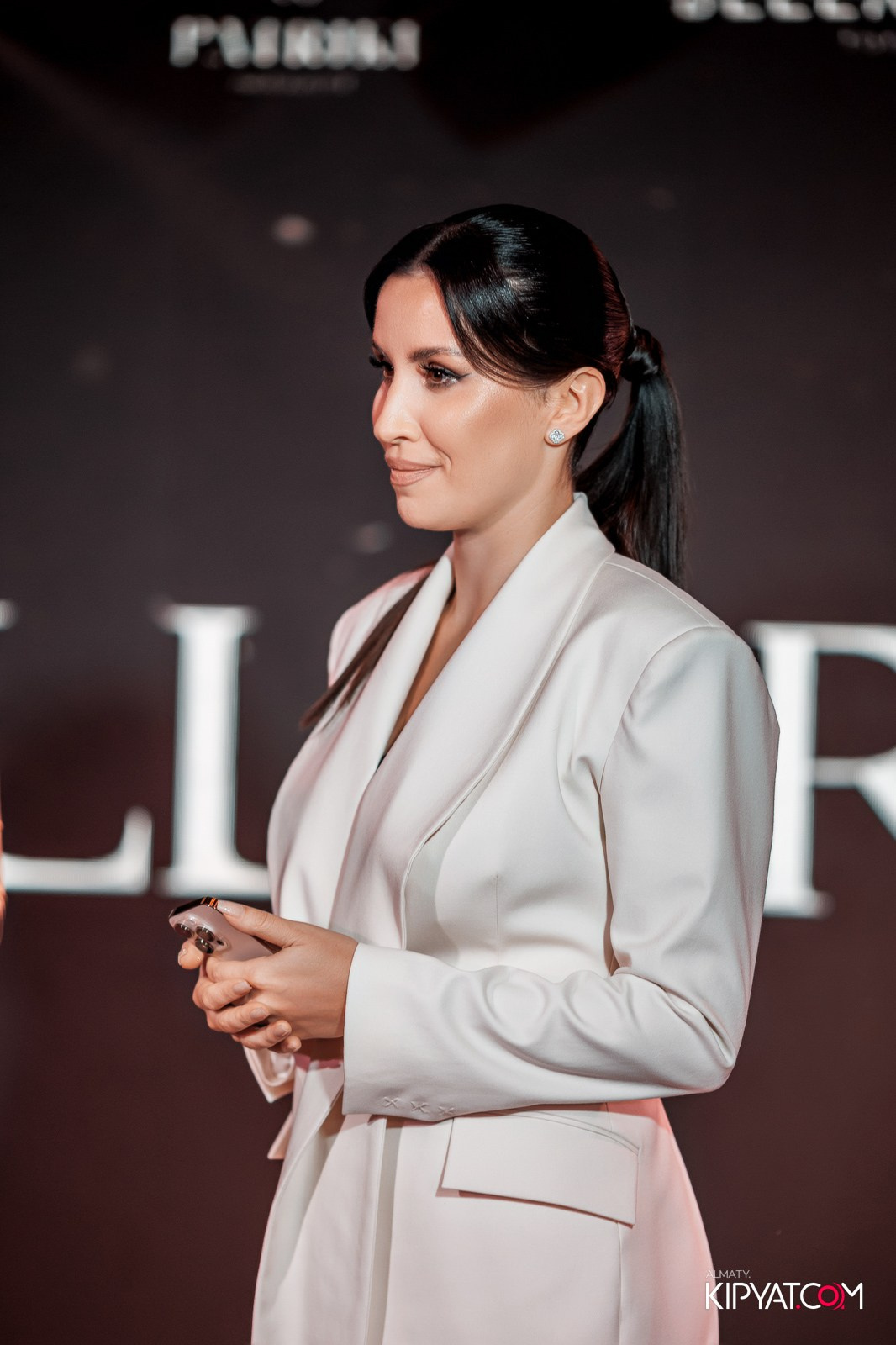 ПРЕЗЕНТАЦИЯ ЖУРНАЛА «VELLURE». КИПЯТКОМ АЛМАТЫ!