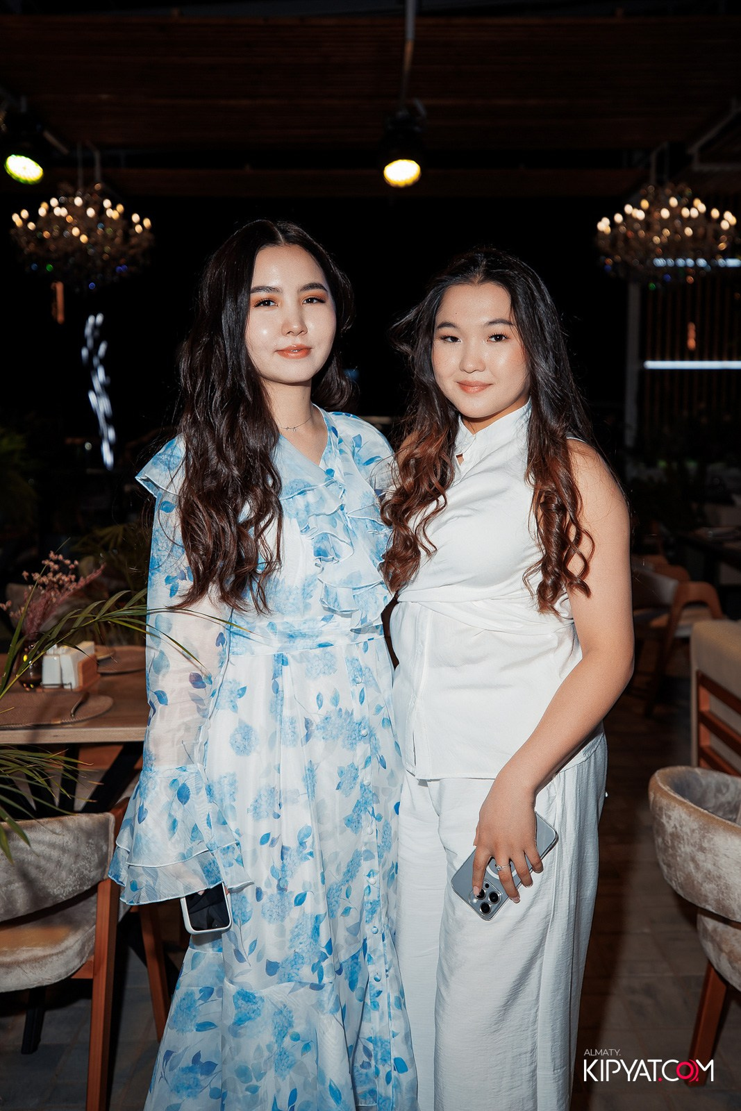 FRIENDS BAR & TERRACE. КИПЯТКОМ АЛМАТЫ!