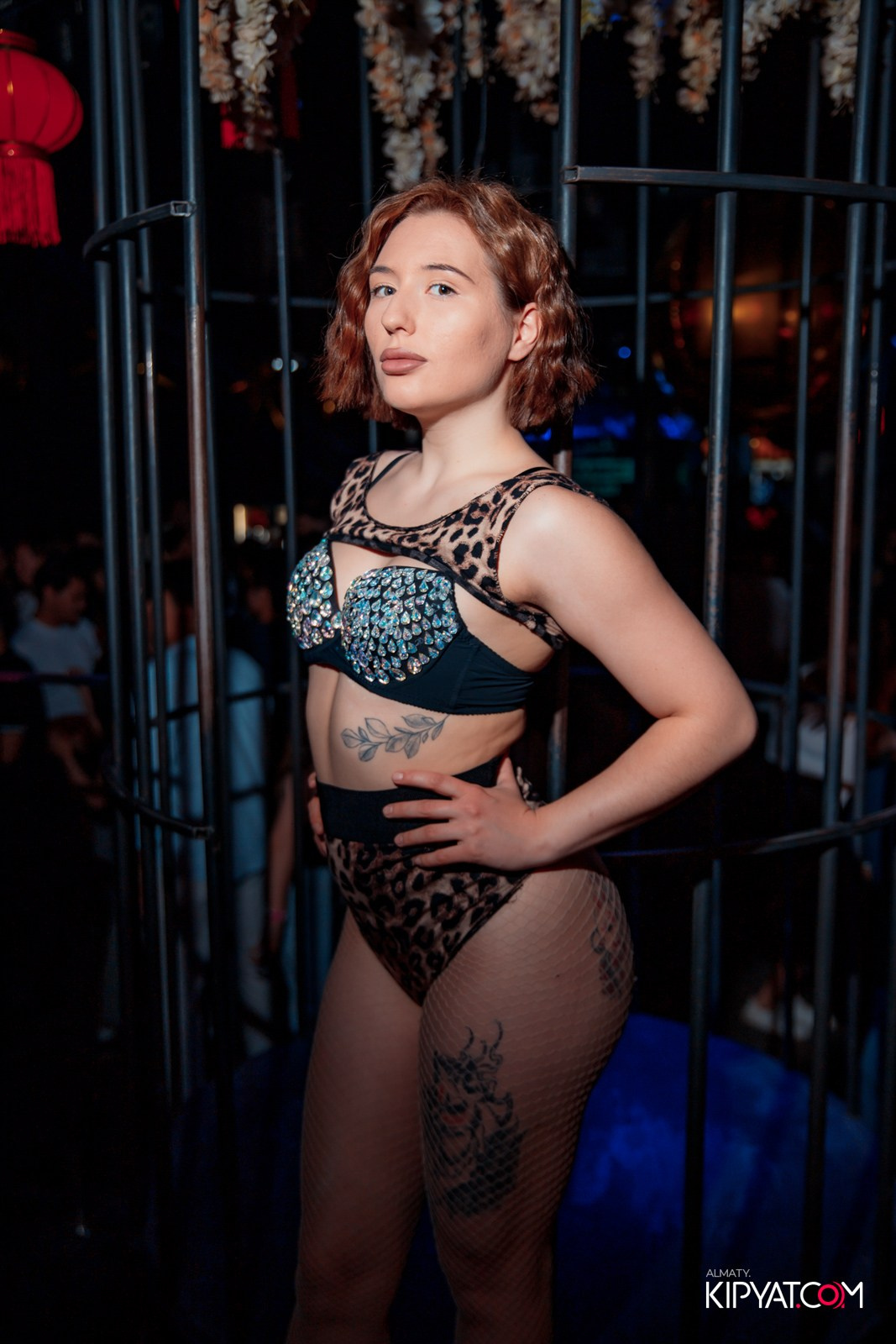 UYAT EMES BAR. КИПЯТКОМ АЛМАТЫ!