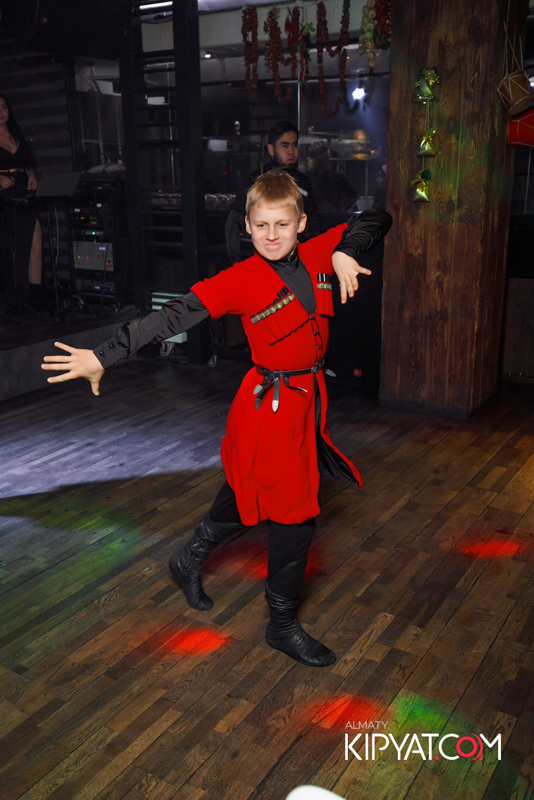 ВАХТАНГУРИ. КИПЯТКОМ АЛМАТЫ!