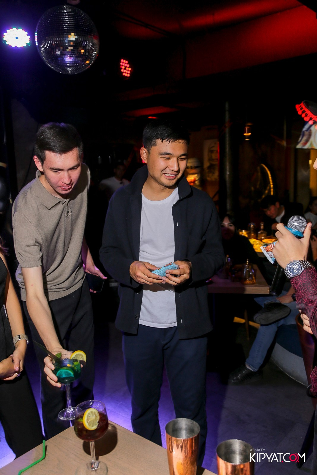 SPACE KARAOKE BAR. КИПЯТКОМ АЛМАТЫ!