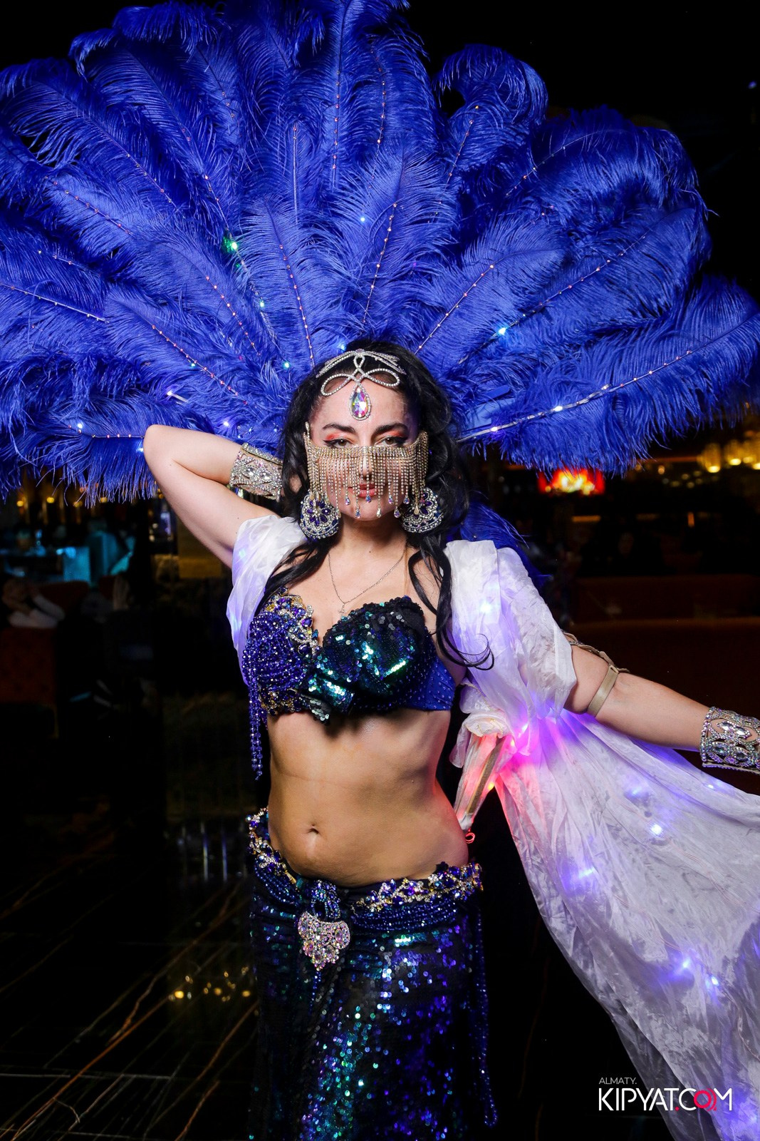 БАР ПАНАЕХАЛИ НА ДОСТЫК. КИПЯТКОМ АЛМАТЫ!