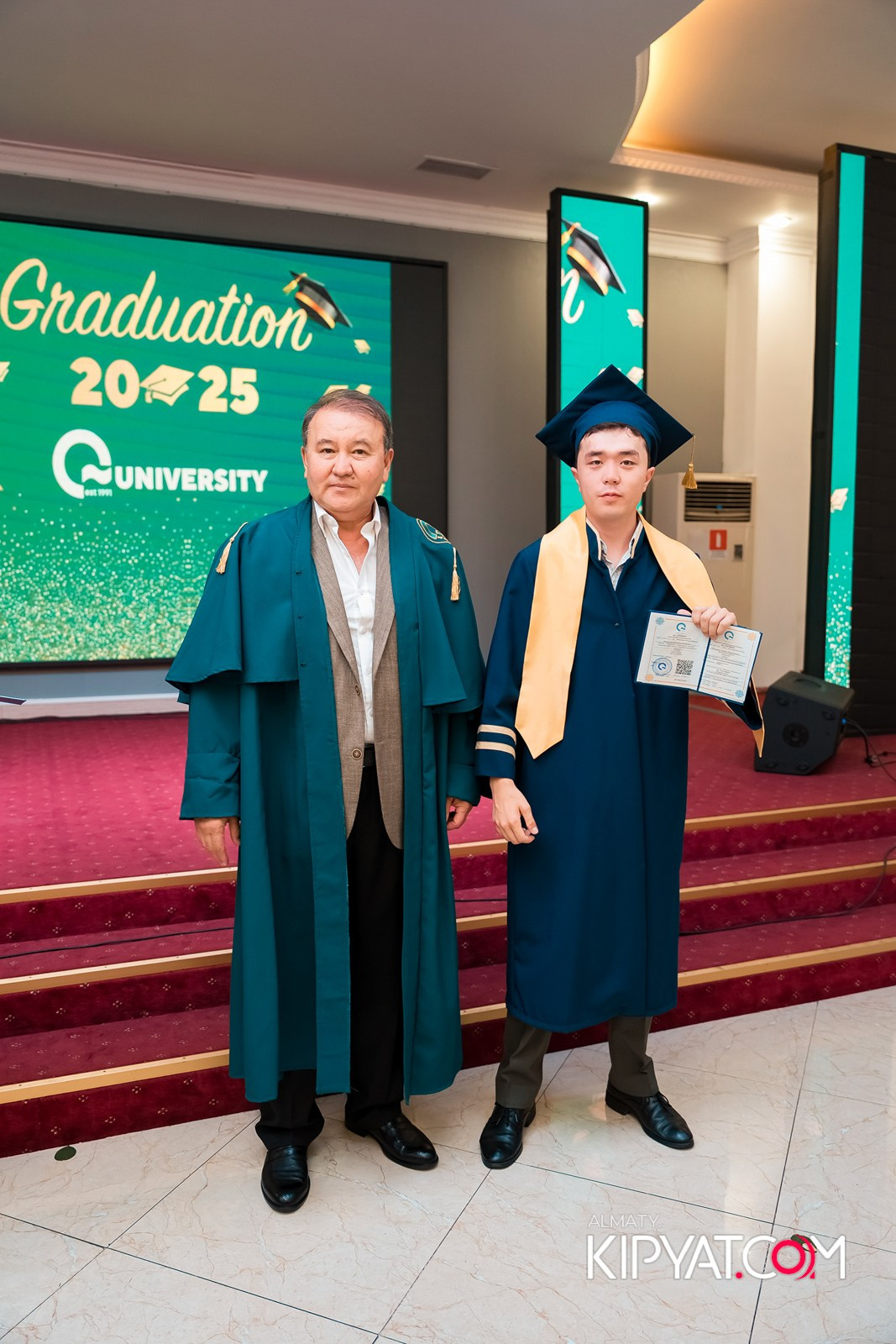 GRADUATION 2025 Q UNIVERSITY. КИПЯТКОМ АЛМАТЫ!