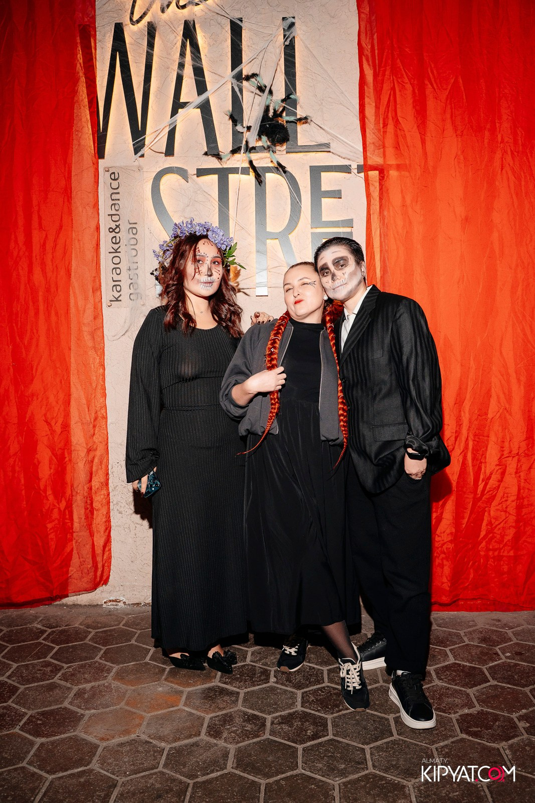 HALLOWEEN PARTY — THE WALL STREET. КИПЯТКОМ АЛМАТЫ!
