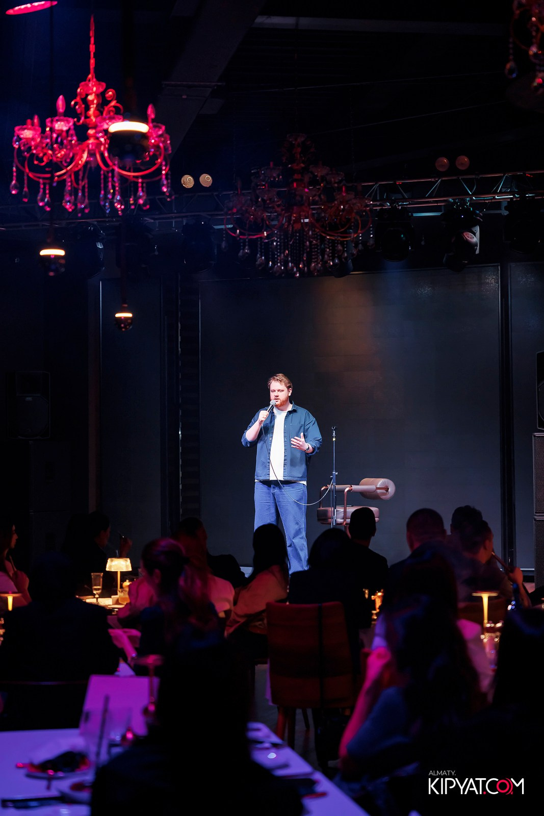 STAND UP КОНЦЕРТ АЛЕКСАНДА МЕРКУЛЬ. КИПЯТКОМ АЛМАТЫ! Фотосъемка мероприятий в Алматы