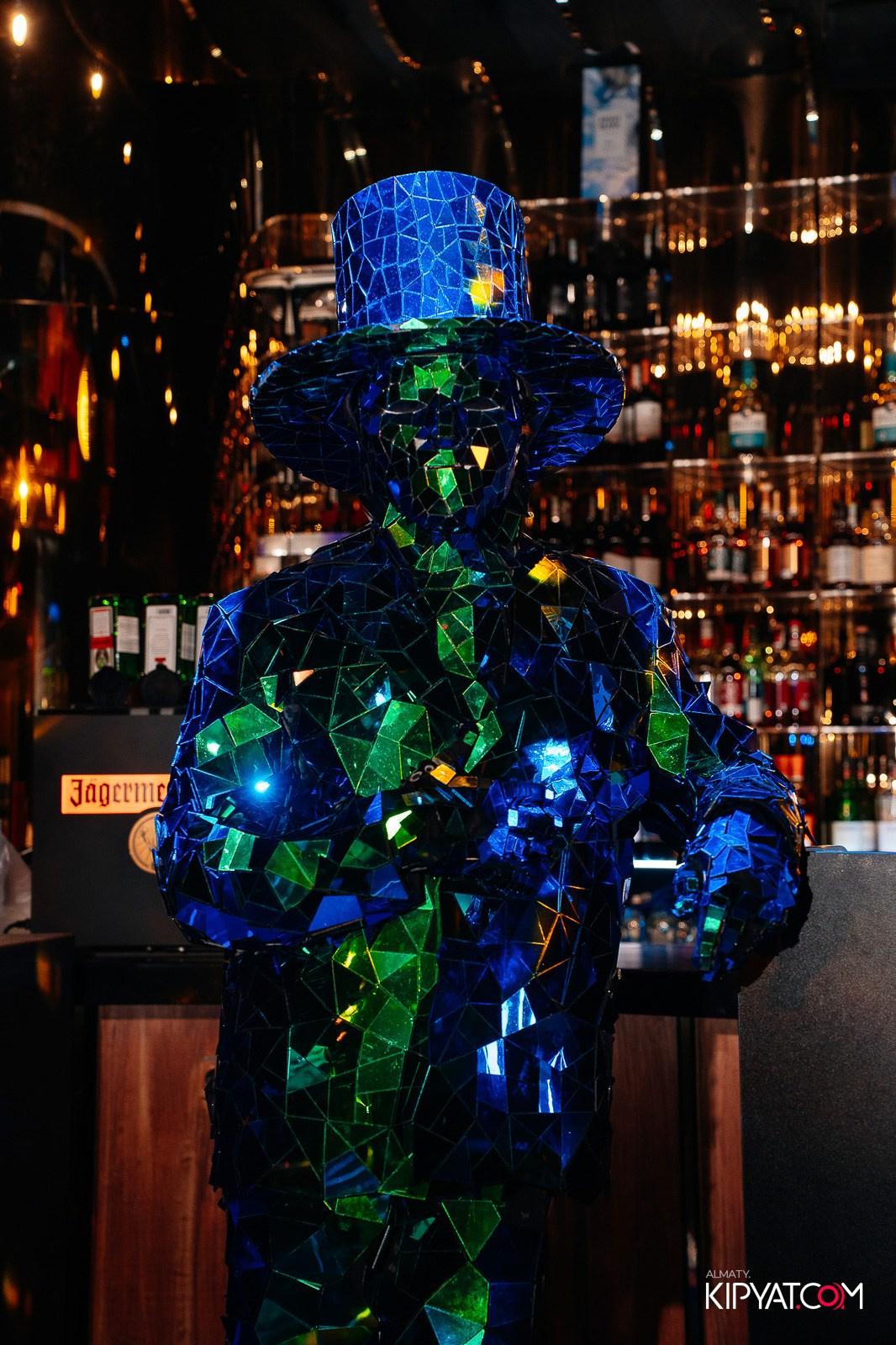 MOOD KARAOKE & TERRACE. КИПЯТКОМ АЛМАТЫ!